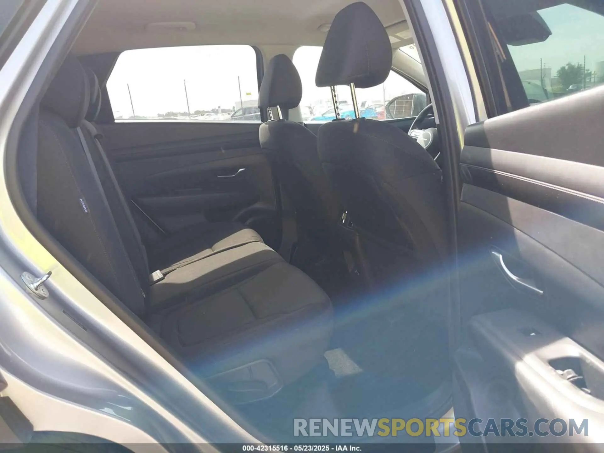 8 Фотография поврежденного автомобиля 5NMJB3DE9SH479320 HYUNDAI TUCSON 2025