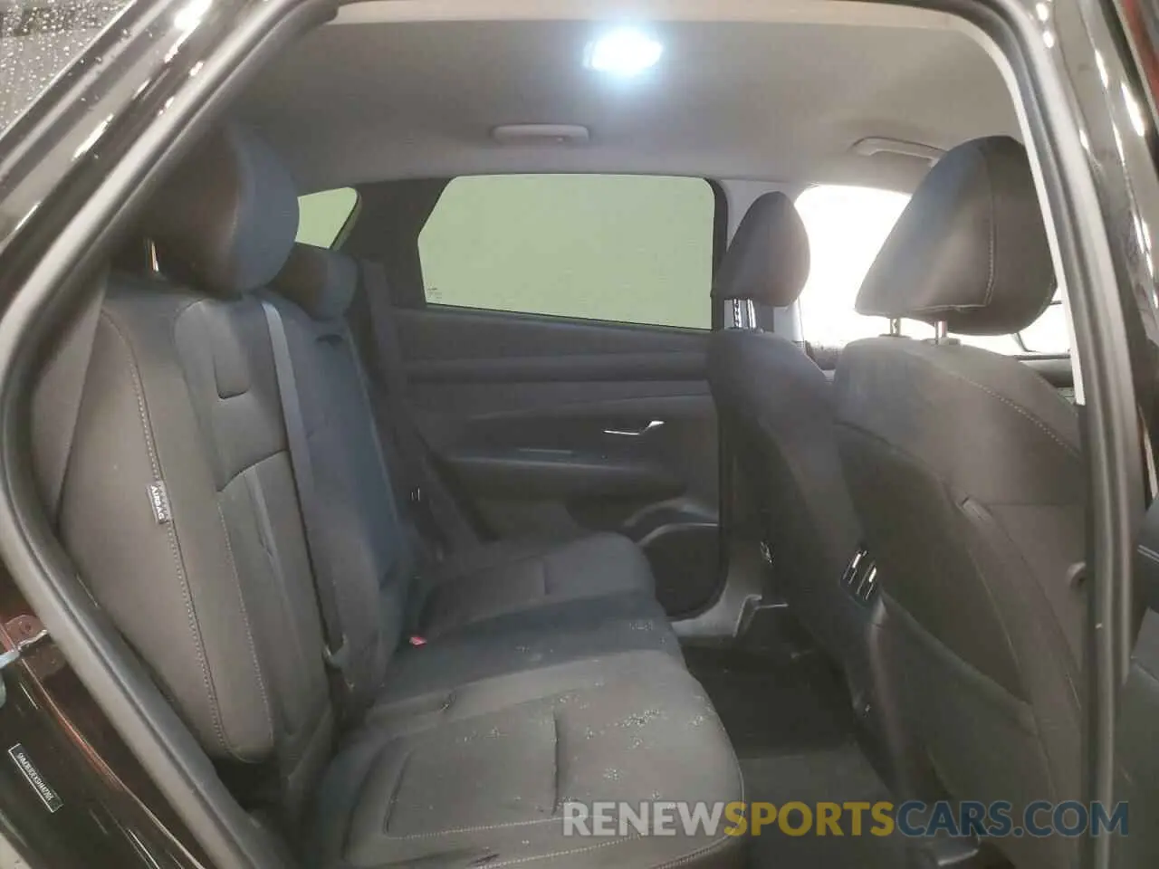 11 Photograph of a damaged car 5NMJB3DEXSH447203 HYUNDAI TUCSON 2025