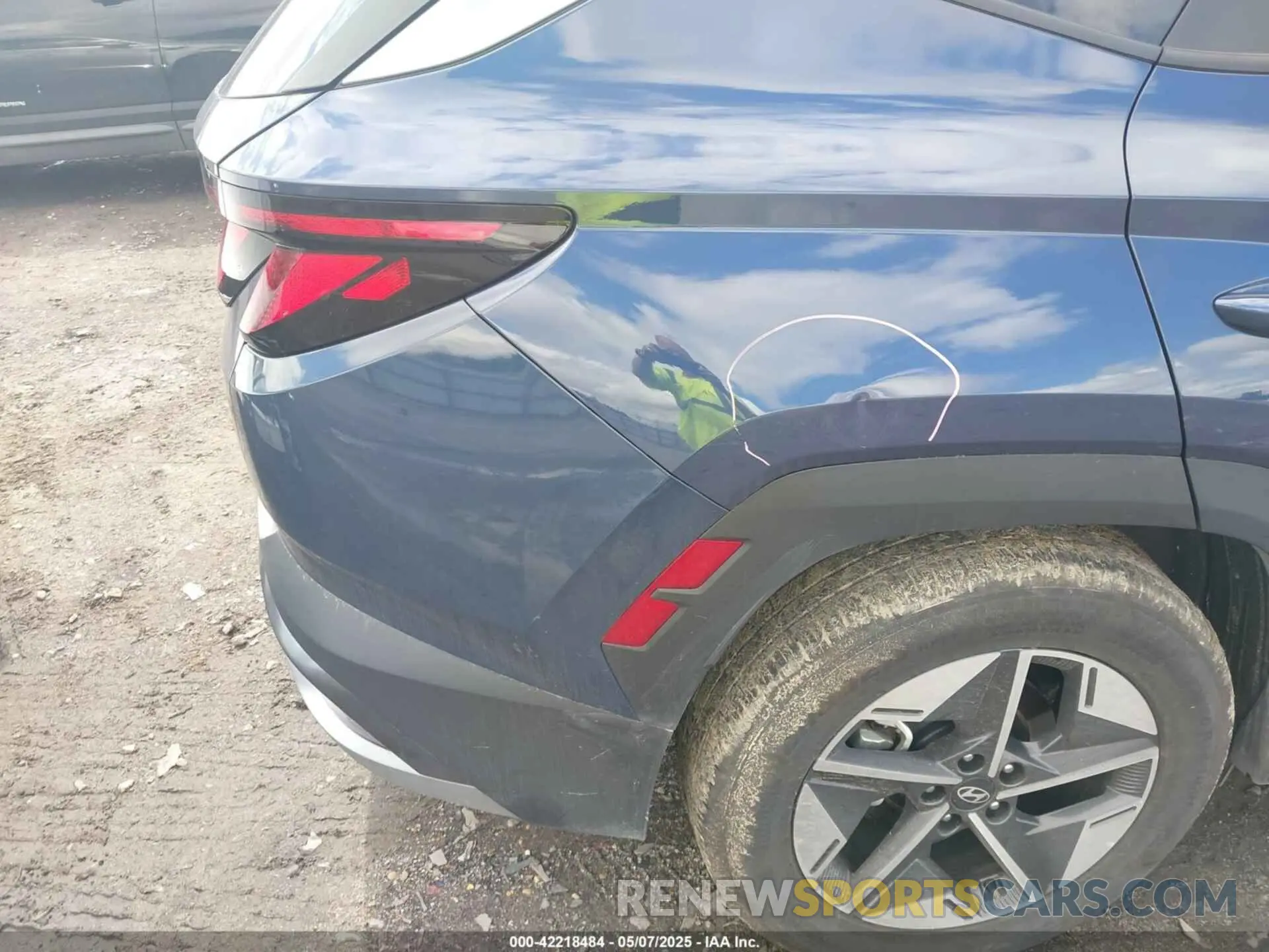 19 Photograph of a damaged car 5NMJB3DEXSH461666 HYUNDAI TUCSON 2025
