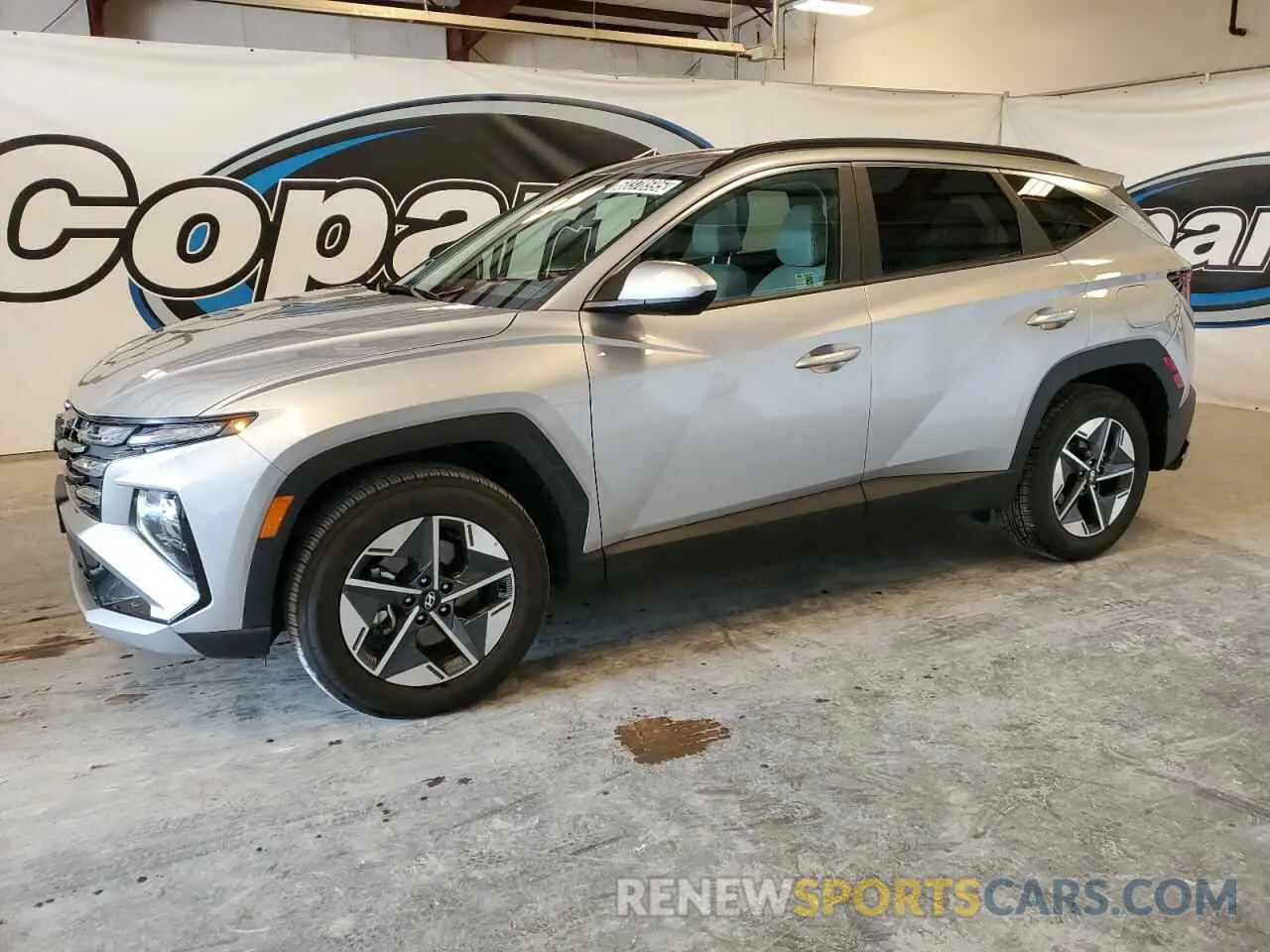 1 Photograph of a damaged car 5NMJBCDE1SH504940 HYUNDAI TUCSON 2025