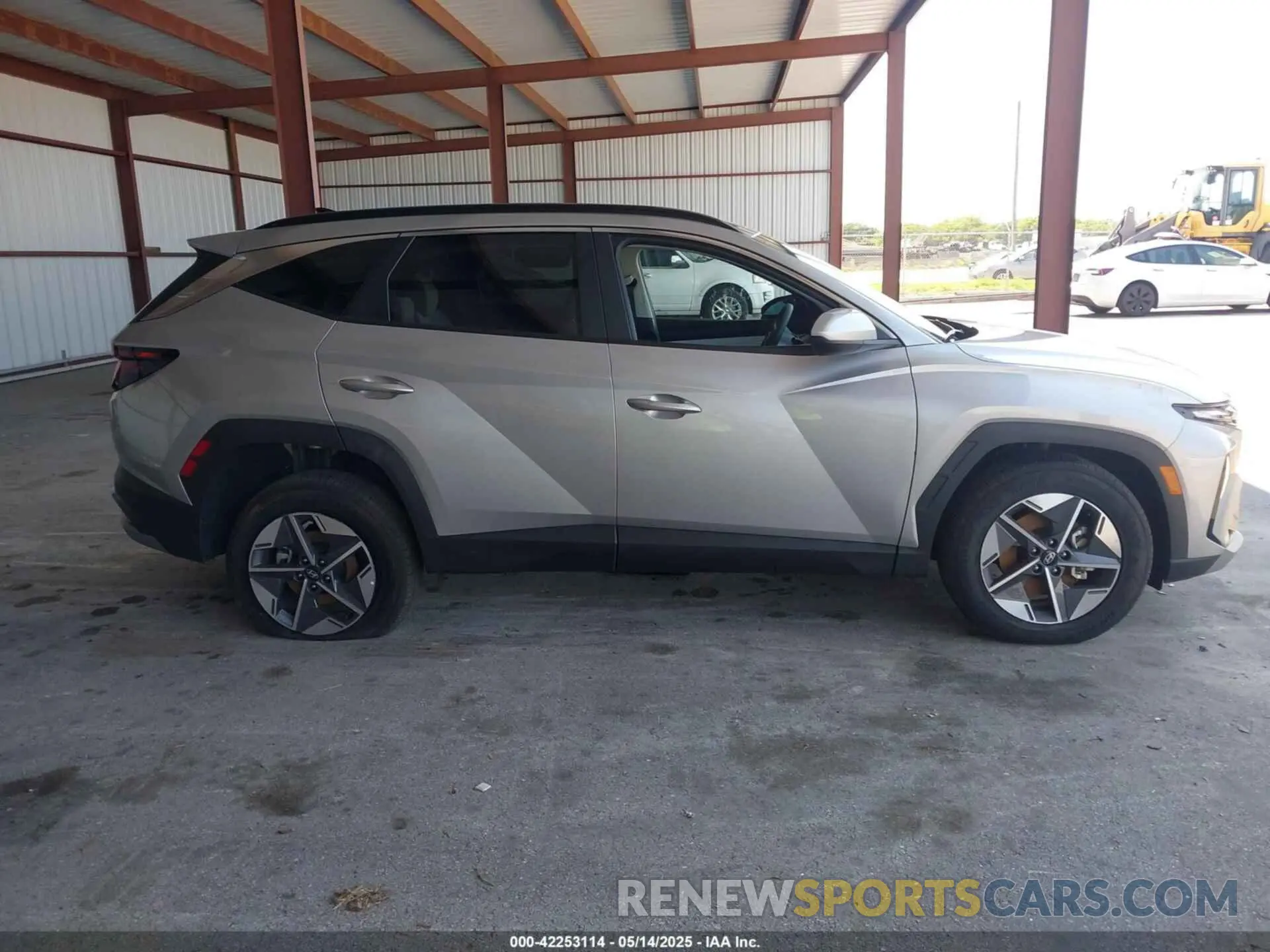 13 Фотография поврежденного автомобиля 5NMJBCDE4SH491102 HYUNDAI TUCSON 2025