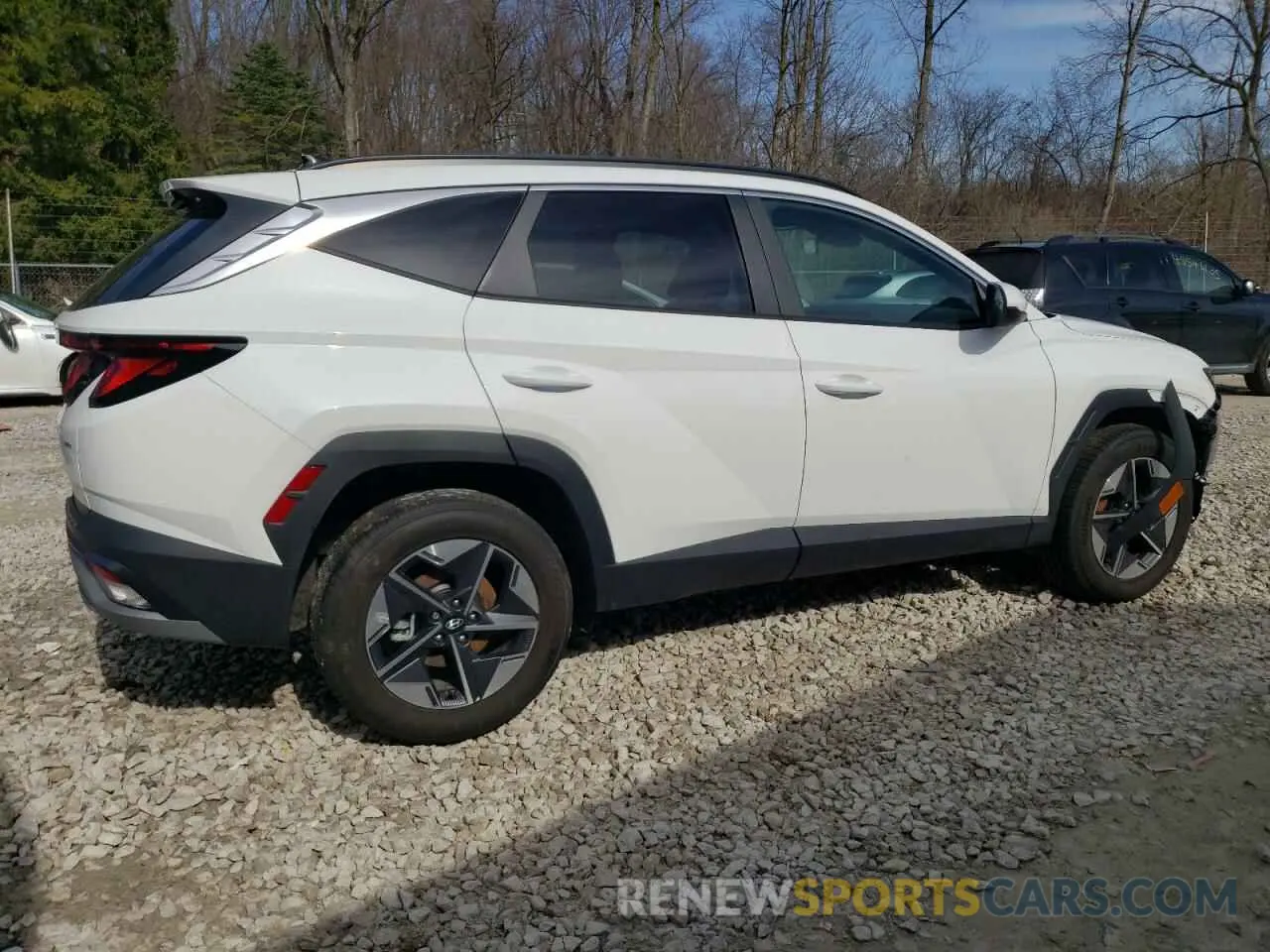 3 Photograph of a damaged car 5NMJBCDE6SH520065 HYUNDAI TUCSON 2025