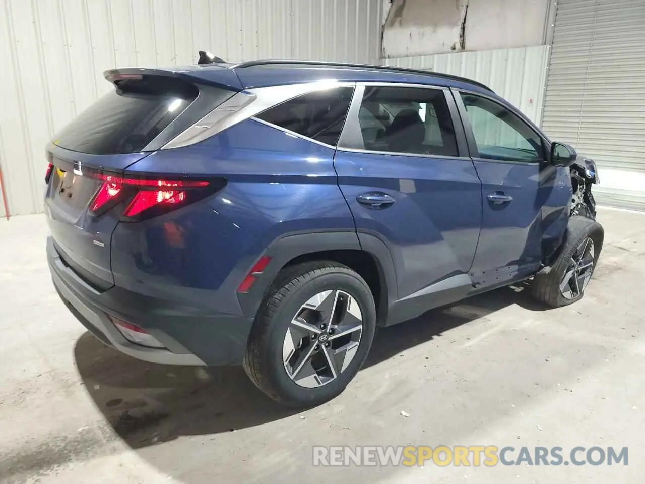 3 Photograph of a damaged car 5NMJBCDE8SH464257 HYUNDAI TUCSON 2025