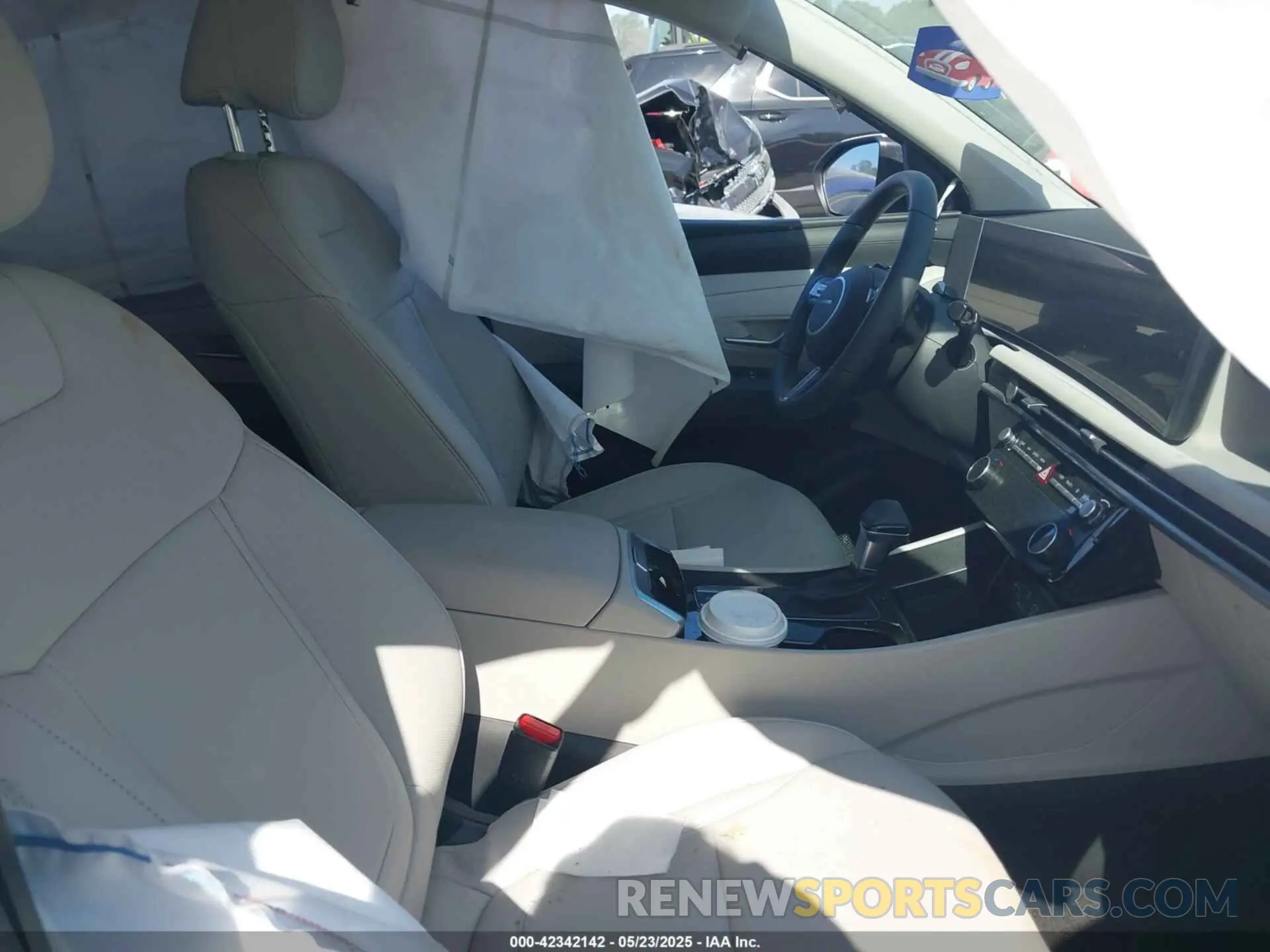 5 Фотография поврежденного автомобиля 5NMJC3DE7SH448824 HYUNDAI TUCSON 2025