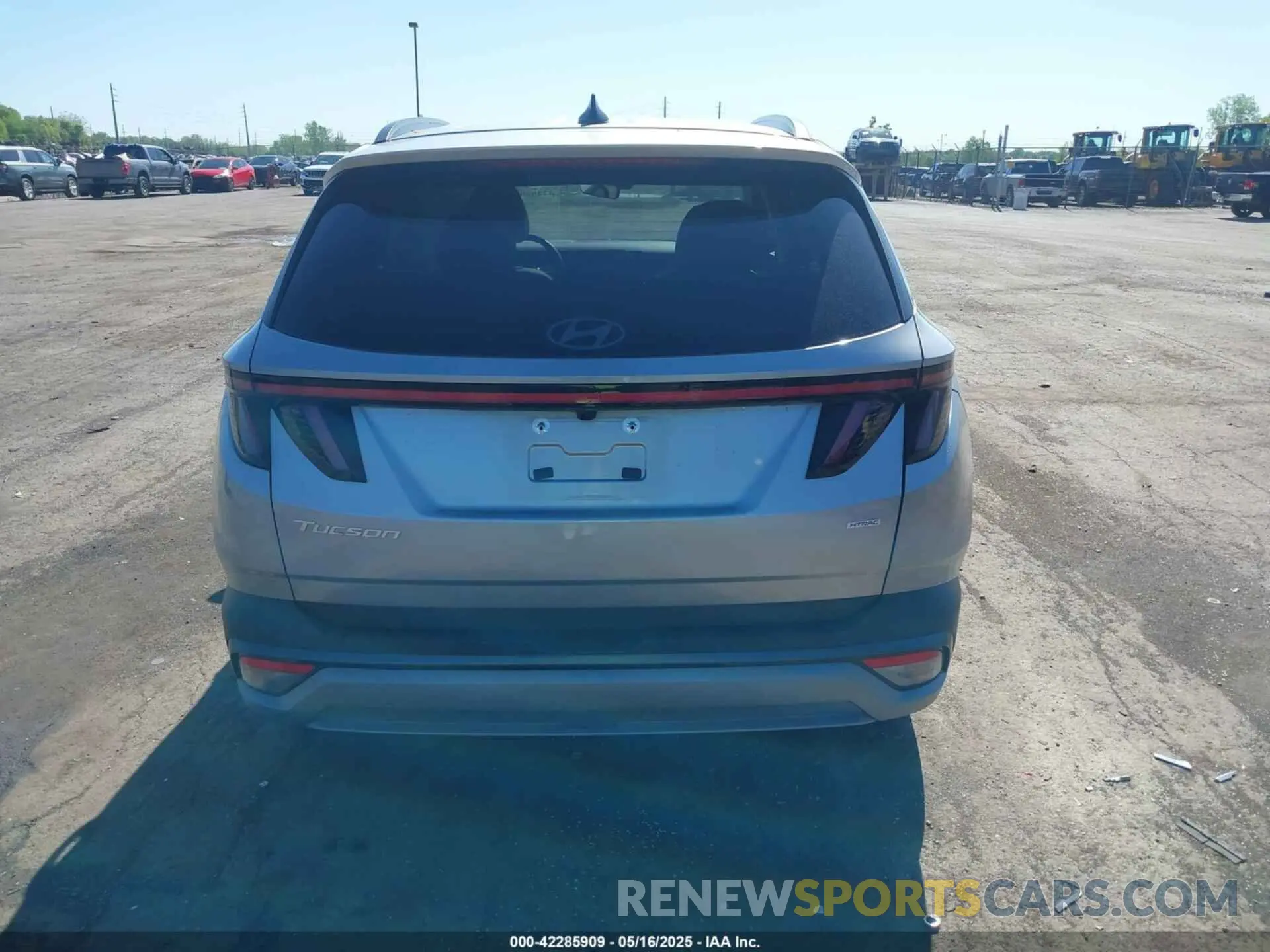 16 Фотография поврежденного автомобиля 5NMJCCDE8SH453644 HYUNDAI TUCSON 2025