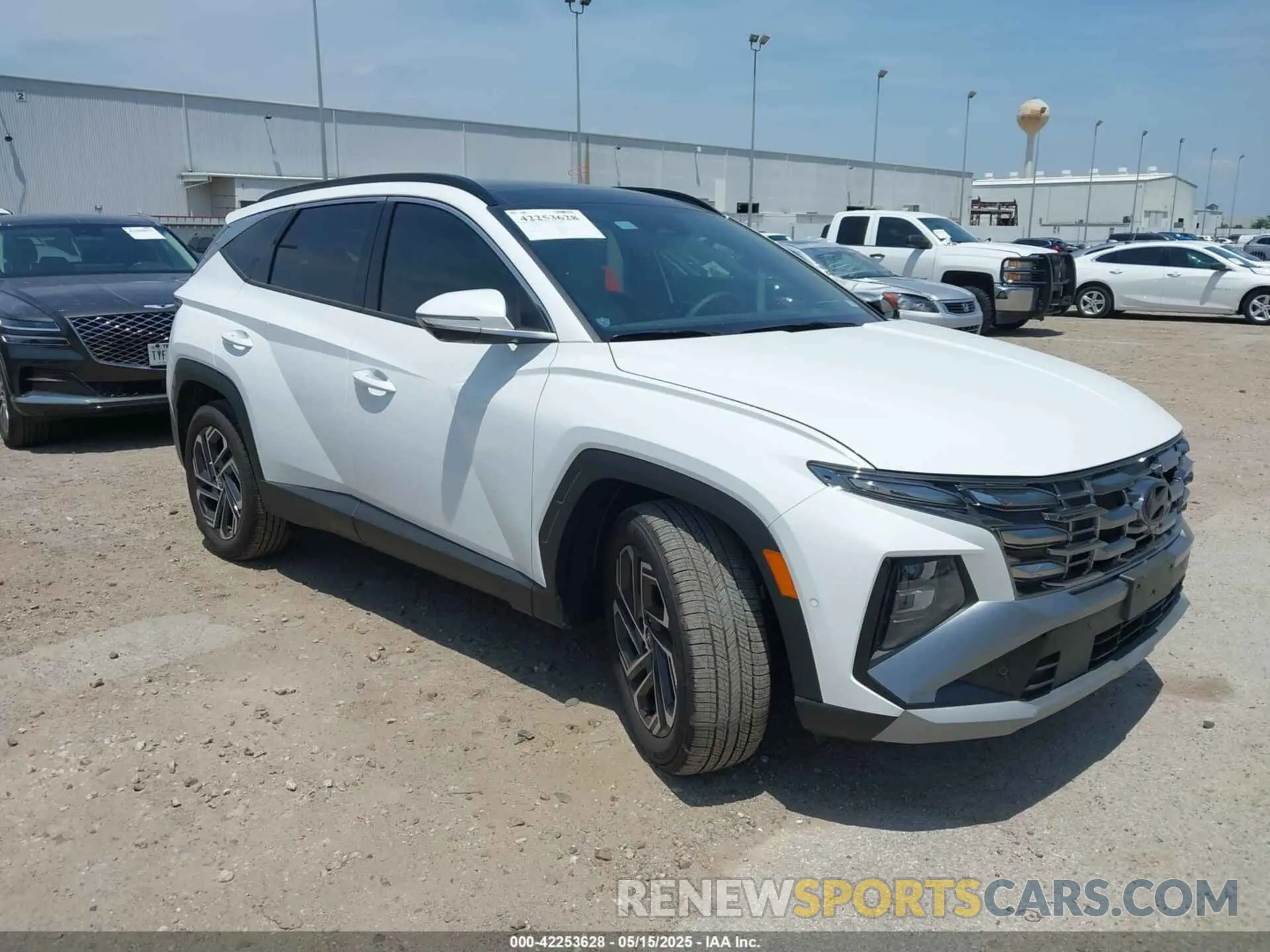 1 Photograph of a damaged car 5NMJE3DE6SH494039 HYUNDAI TUCSON 2025