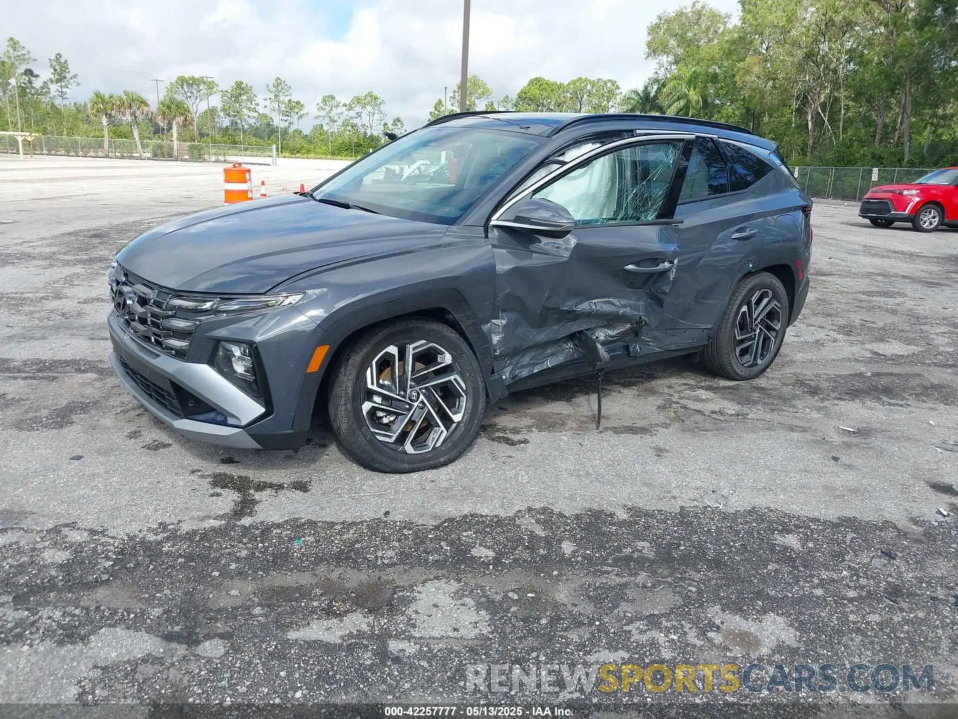 2 Photograph of a damaged car 5NMJECDE6SH554157 HYUNDAI TUCSON 2025