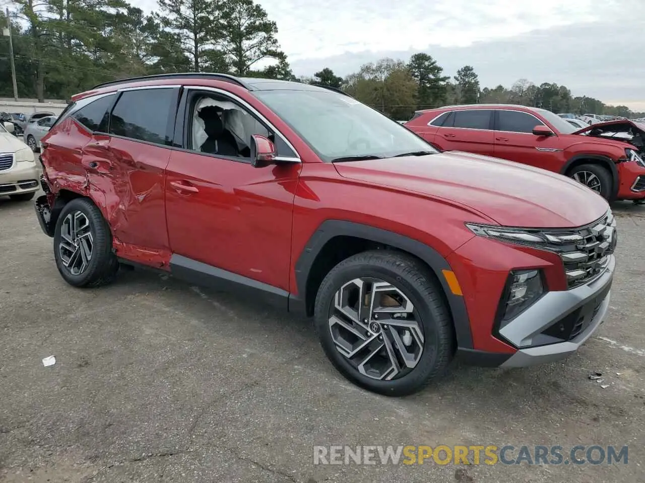 4 Photograph of a damaged car 5NMJECDEXSH500179 HYUNDAI TUCSON 2025
