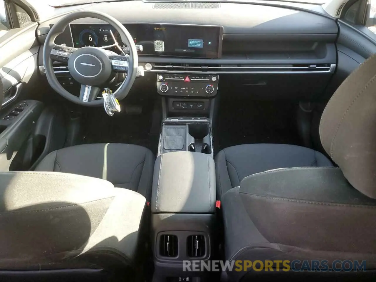 8 Photograph of a damaged car KM8JBDD17SU280502 HYUNDAI TUCSON 2025