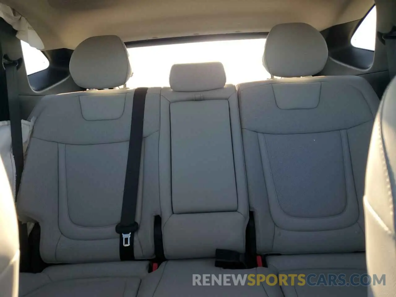 10 Фотография поврежденного автомобиля KM8JEDD14SU255144 HYUNDAI TUCSON 2025