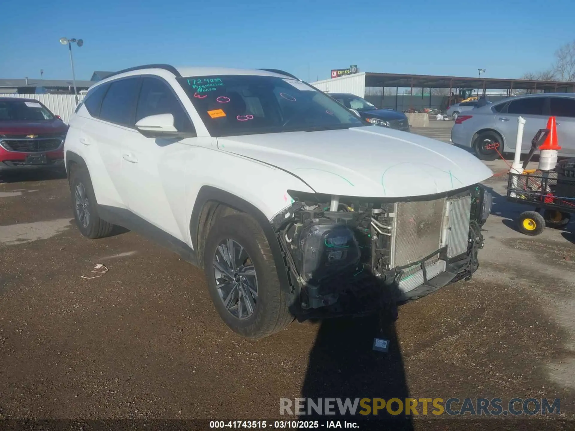 1 Фотография поврежденного автомобиля KM8JBCA13NU020844 HYUNDAI TUCSON HYBRID 2022