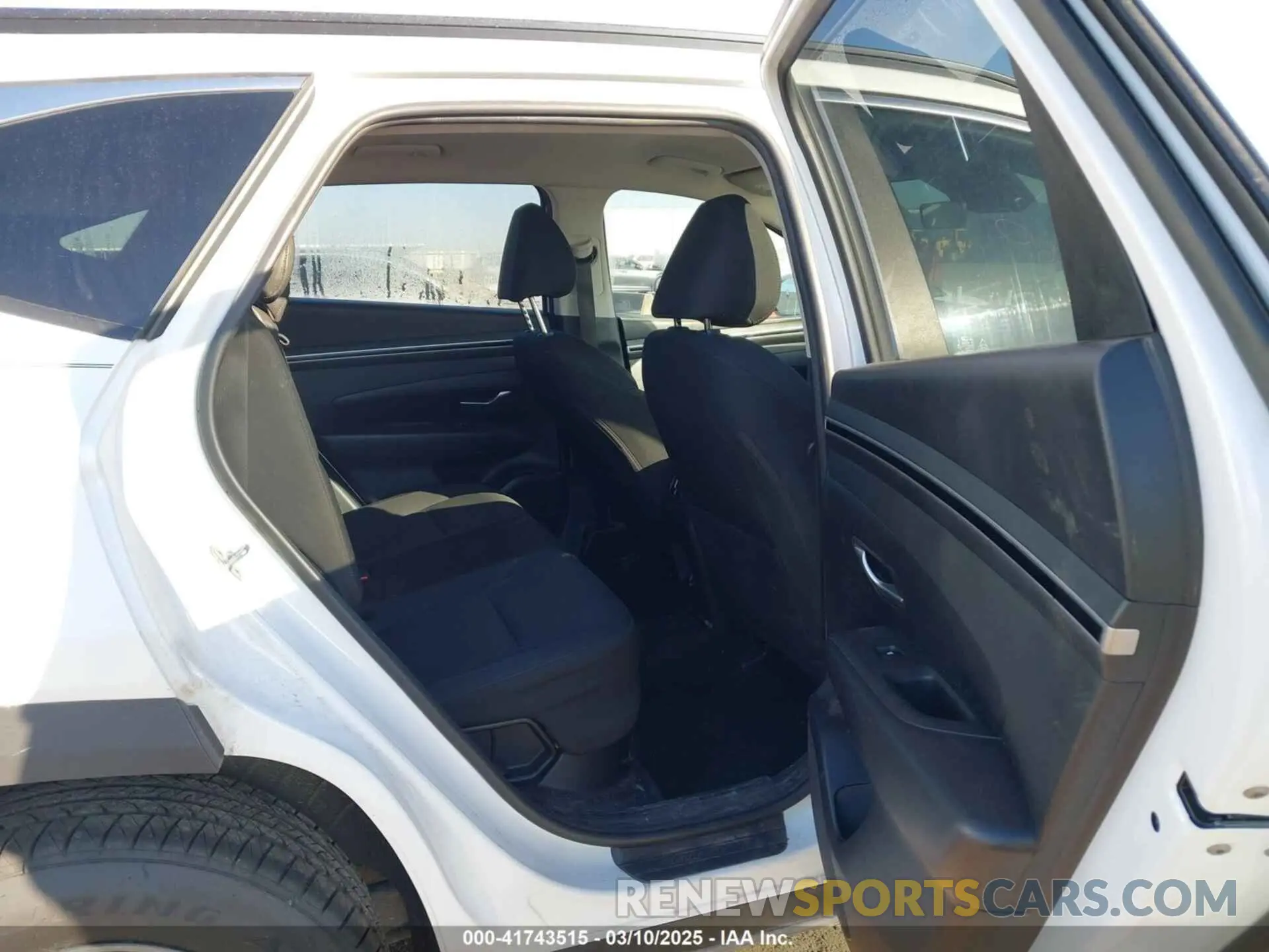 8 Фотография поврежденного автомобиля KM8JBCA13NU020844 HYUNDAI TUCSON HYBRID 2022