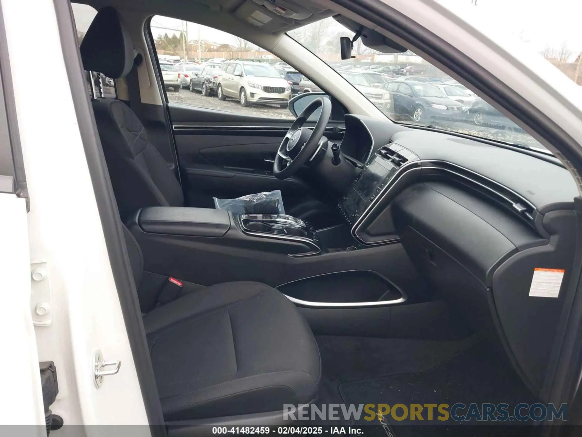 5 Photograph of a damaged car KM8JBCA19NU044095 HYUNDAI TUCSON HYBRID 2022