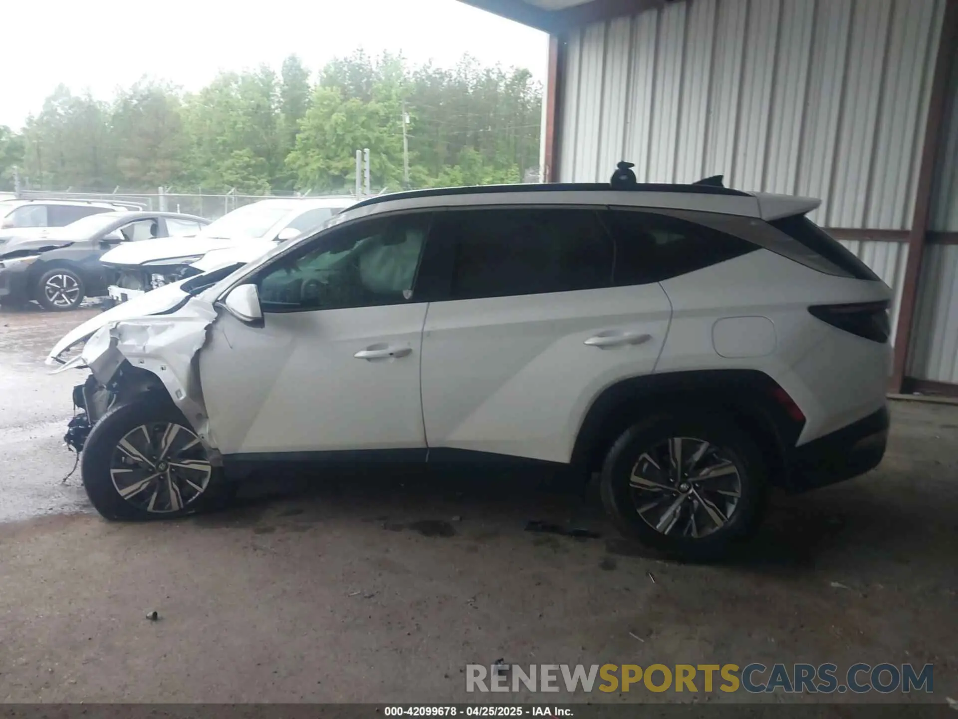 14 Photograph of a damaged car KM8JBCA19NU064198 HYUNDAI TUCSON HYBRID 2022