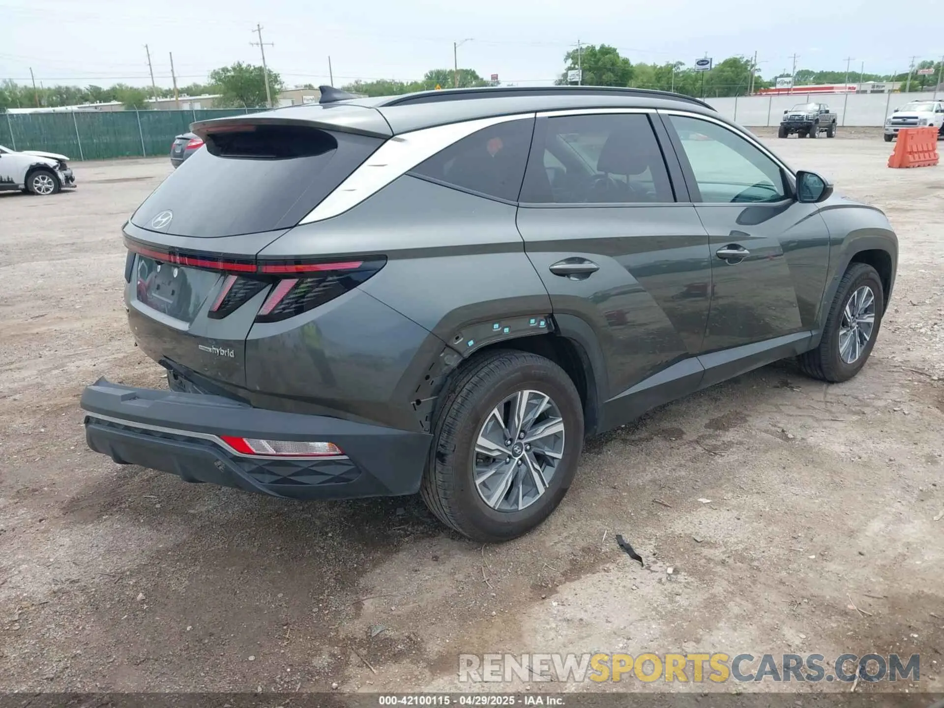 4 Photograph of a damaged car KM8JBCA1XNU025099 HYUNDAI TUCSON HYBRID 2022