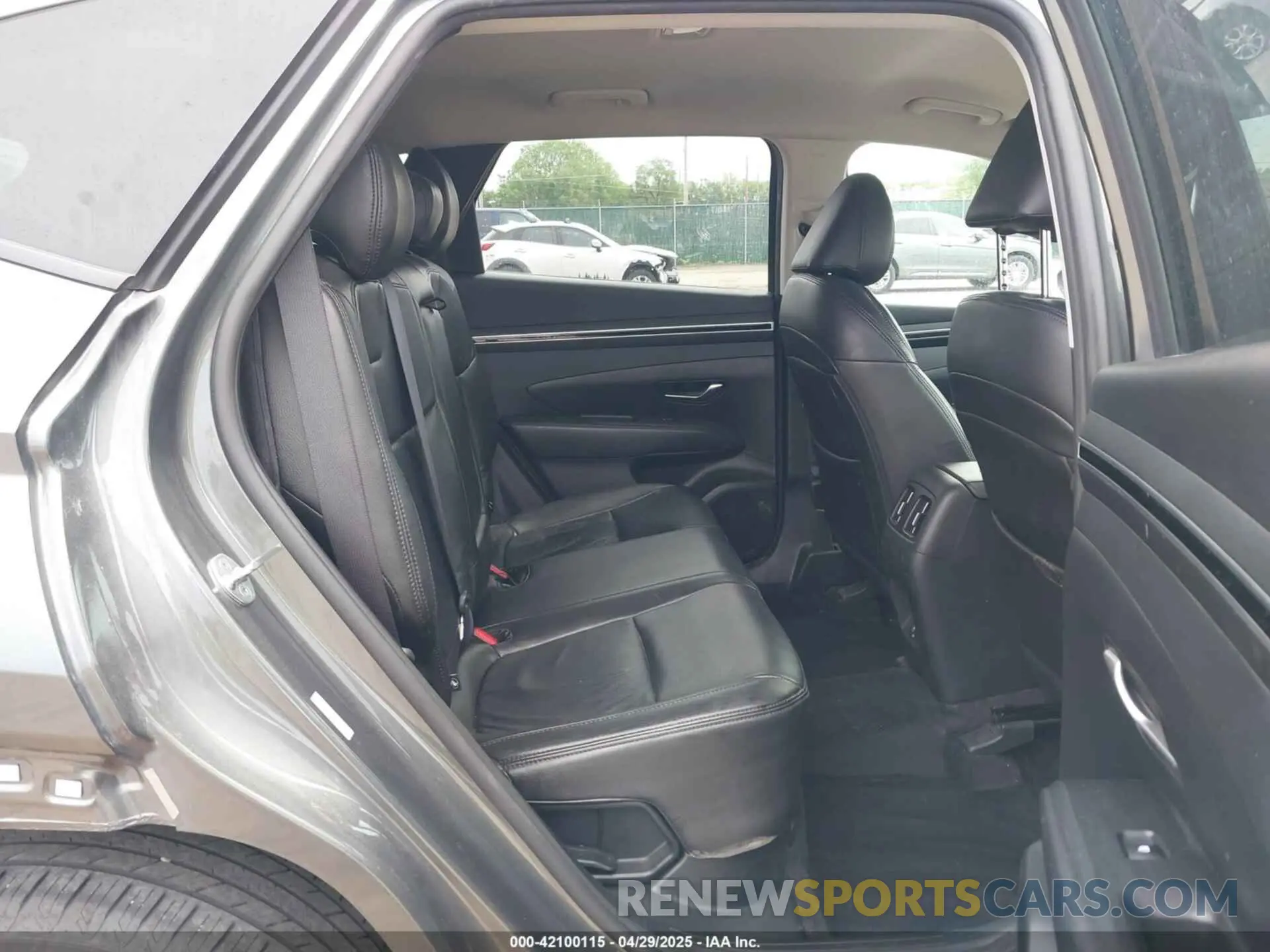 8 Photograph of a damaged car KM8JBCA1XNU025099 HYUNDAI TUCSON HYBRID 2022