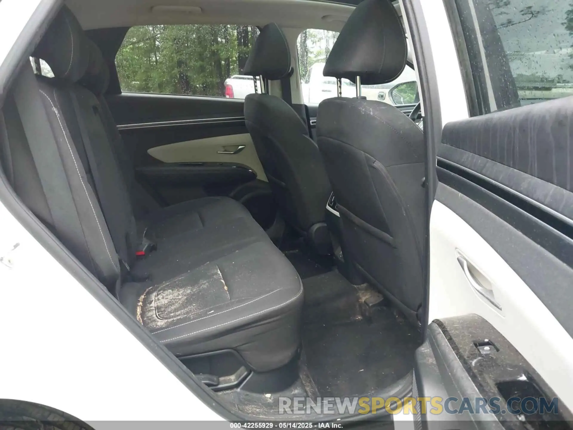8 Фотография поврежденного автомобиля KM8JFCA12NU060272 HYUNDAI TUCSON HYBRID 2022