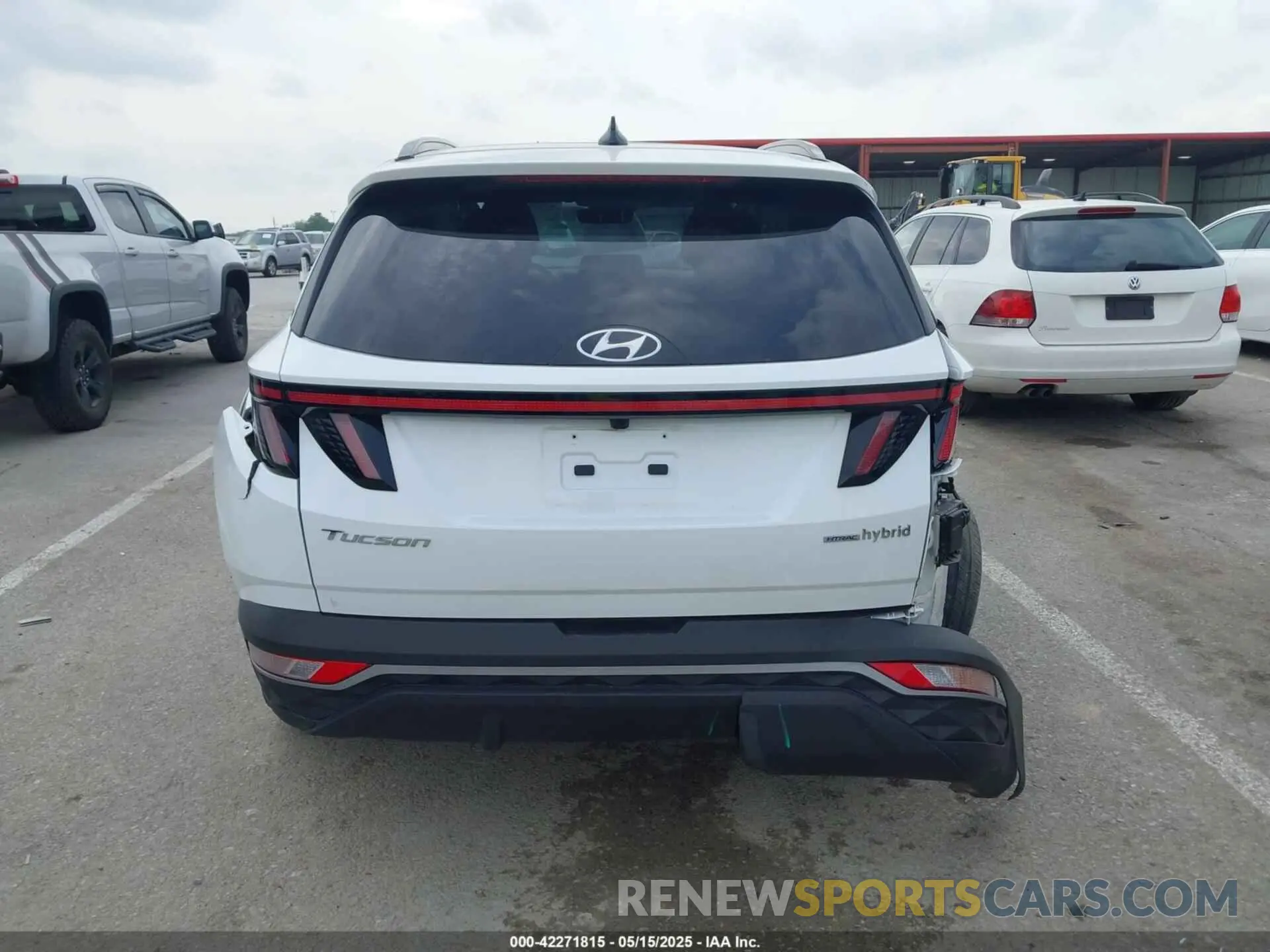 16 Photograph of a damaged car KM8JFCA18NU050944 HYUNDAI TUCSON HYBRID 2022