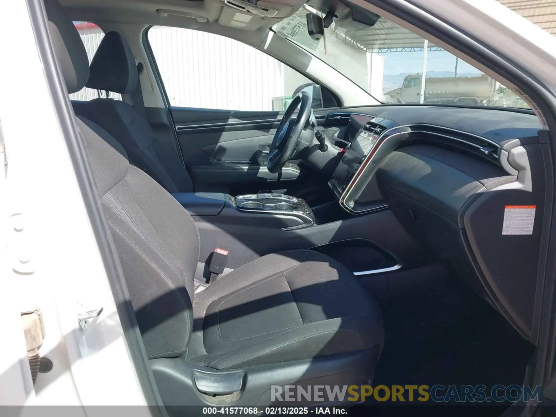 5 Photograph of a damaged car KM8JFCA1XNU034258 HYUNDAI TUCSON HYBRID 2022
