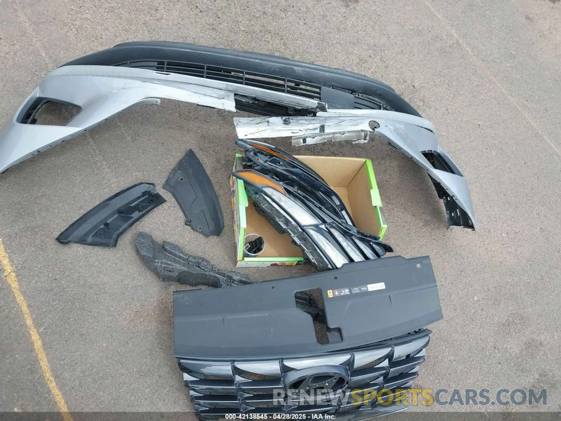 12 Фотография поврежденного автомобиля KM8JBCA16PU097422 HYUNDAI TUCSON HYBRID 2023