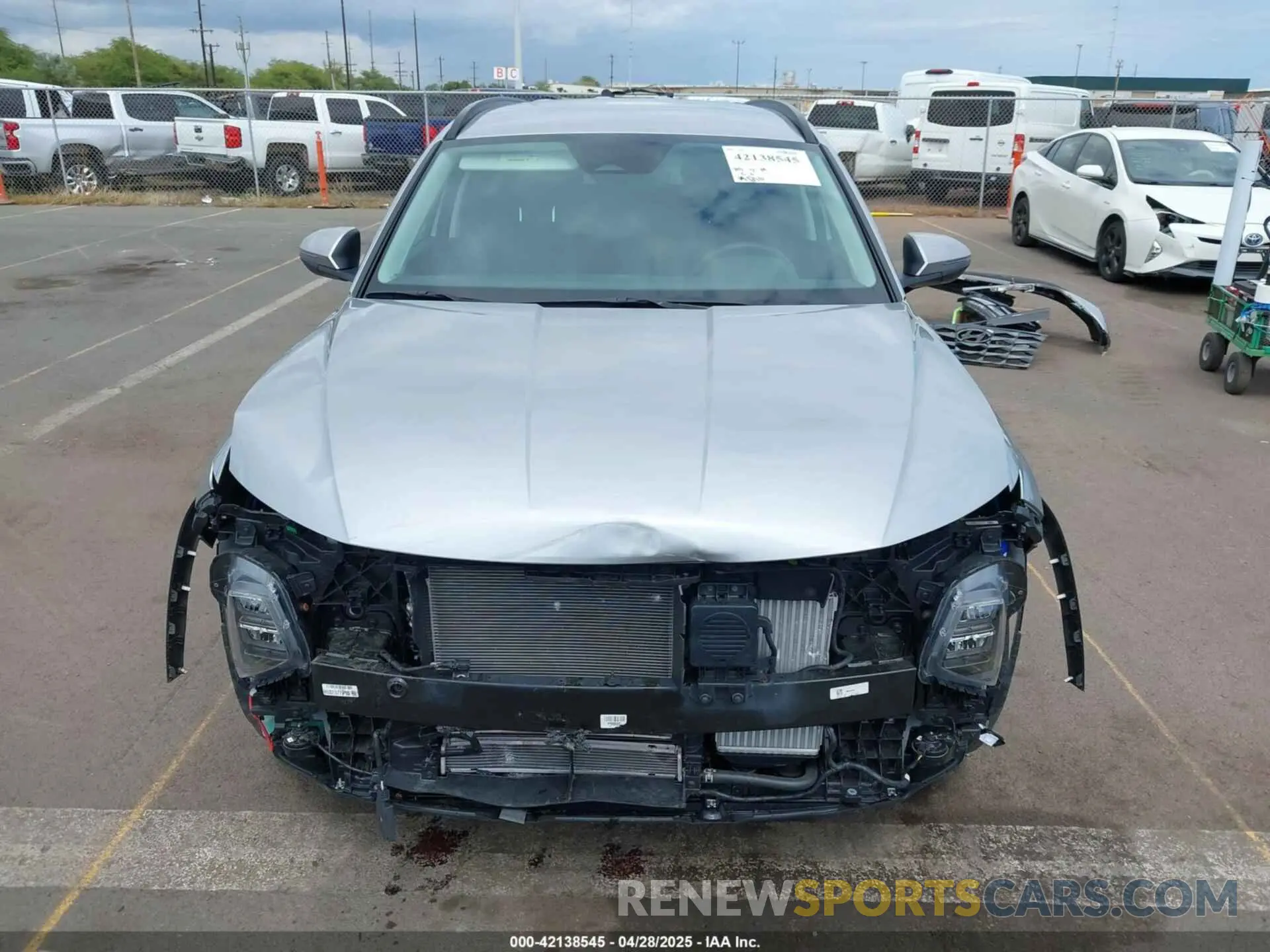 13 Фотография поврежденного автомобиля KM8JBCA16PU097422 HYUNDAI TUCSON HYBRID 2023