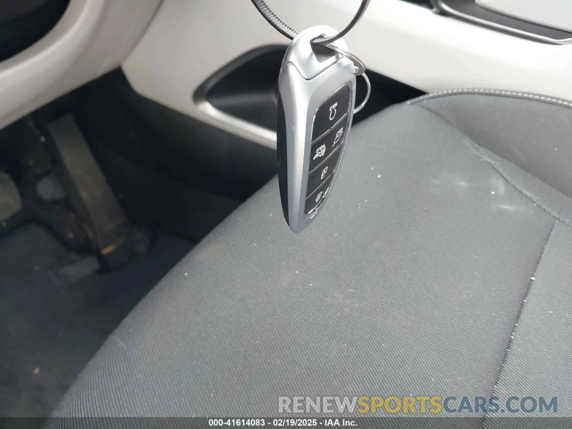 11 Photograph of a damaged car KM8JBCA1XPU086407 HYUNDAI TUCSON HYBRID 2023