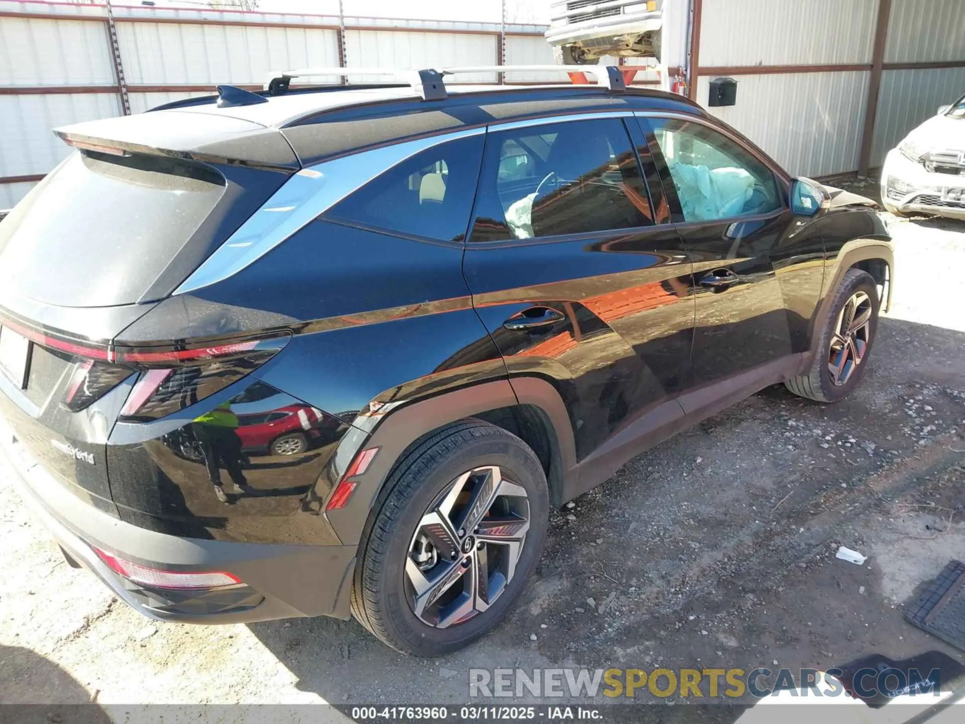 4 Photograph of a damaged car KM8JECA15PU130059 HYUNDAI TUCSON HYBRID 2023