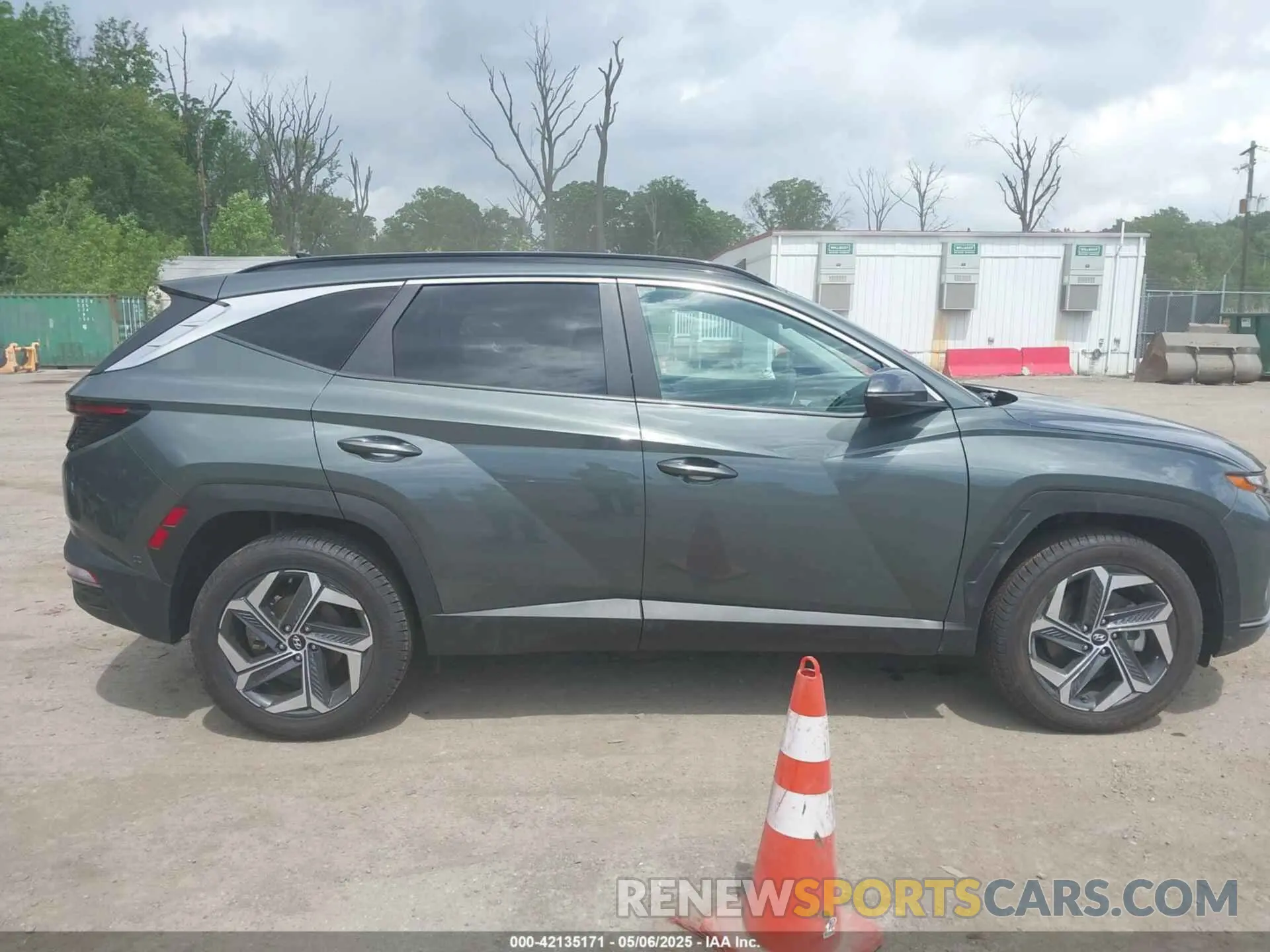 13 Photograph of a damaged car KM8JFCA11PU111697 HYUNDAI TUCSON HYBRID 2023