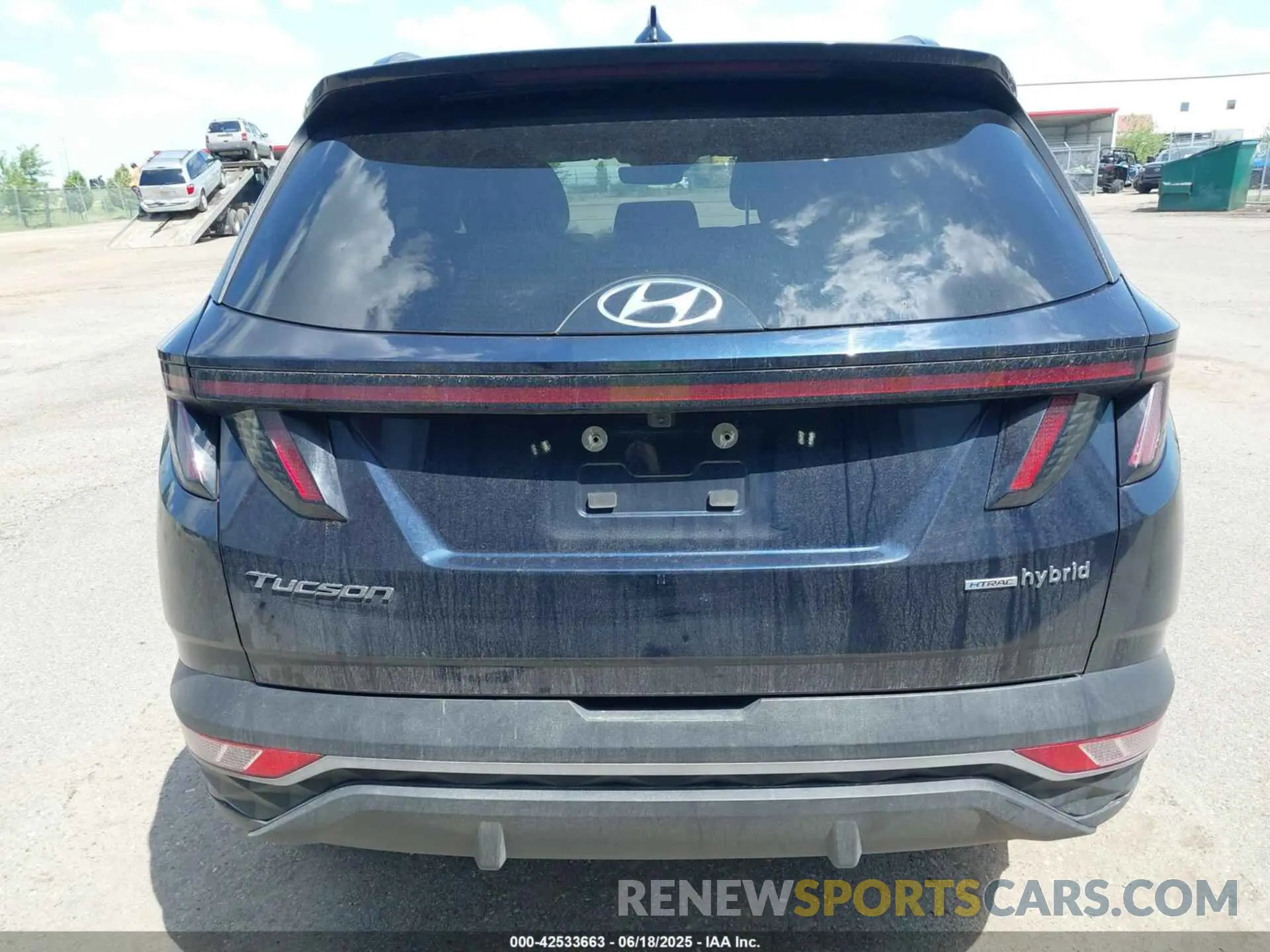 17 Photograph of a damaged car KM8JFCA13PU129277 HYUNDAI TUCSON HYBRID 2023