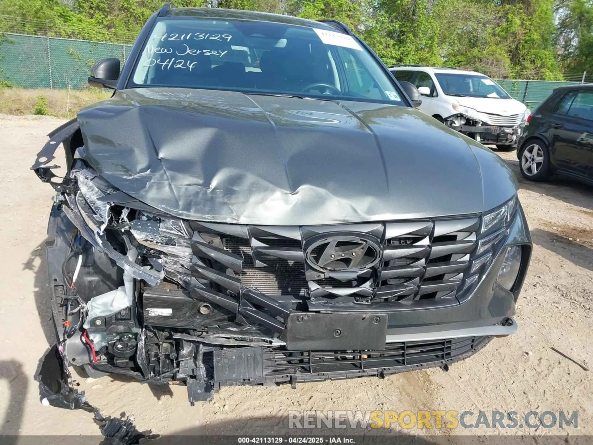 18 Photograph of a damaged car KM8JFCA17PU093934 HYUNDAI TUCSON HYBRID 2023