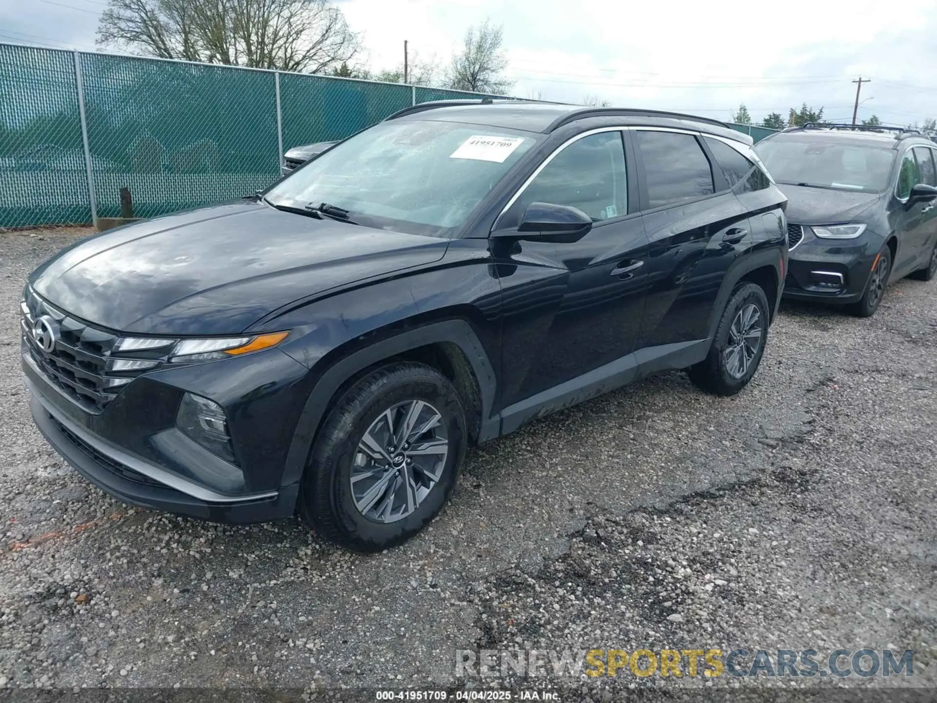 2 Photograph of a damaged car KM8JBCD10RU155653 HYUNDAI TUCSON HYBRID 2024