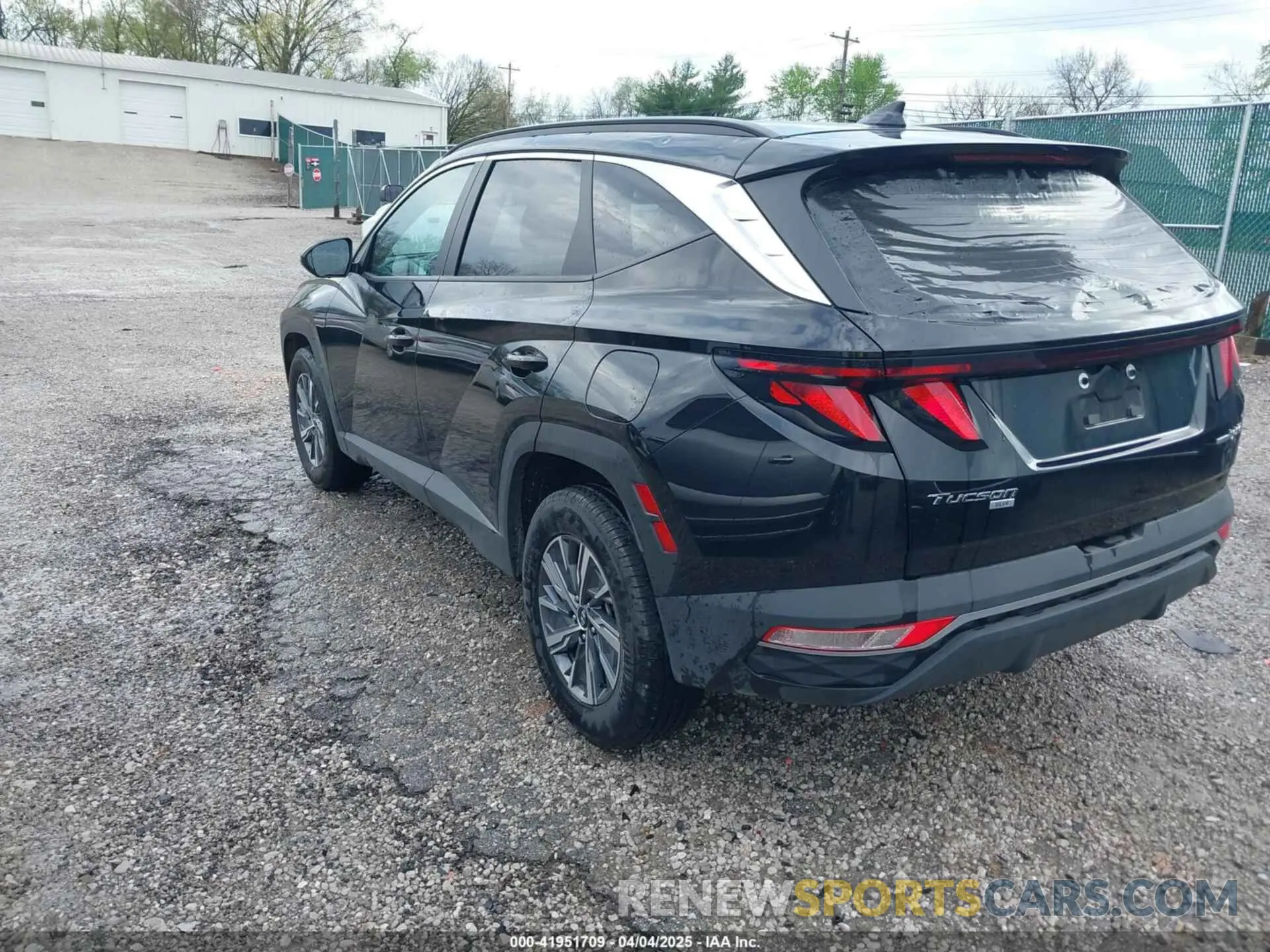 3 Photograph of a damaged car KM8JBCD10RU155653 HYUNDAI TUCSON HYBRID 2024