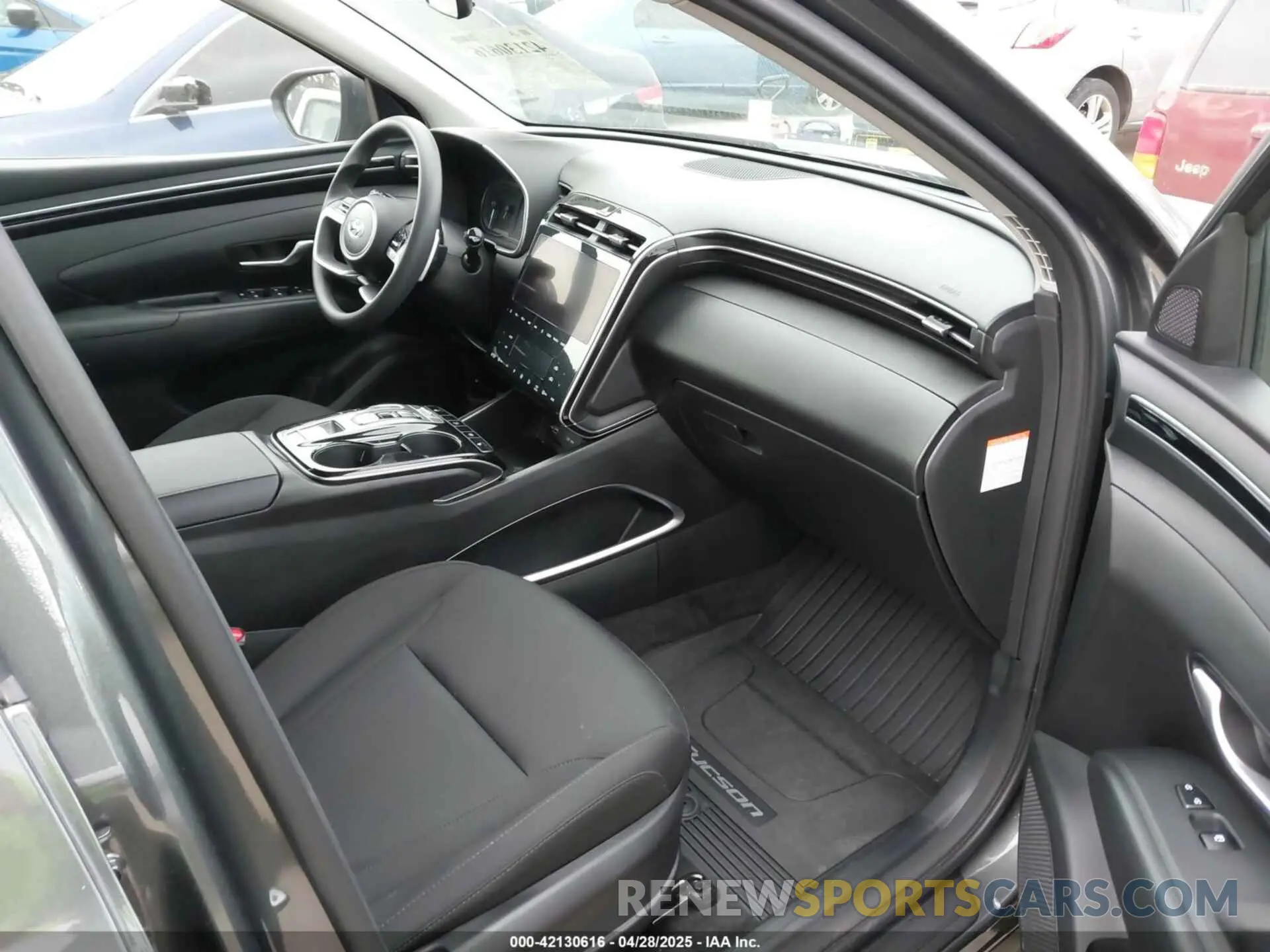 5 Photograph of a damaged car KM8JBCD14RU209620 HYUNDAI TUCSON HYBRID 2024