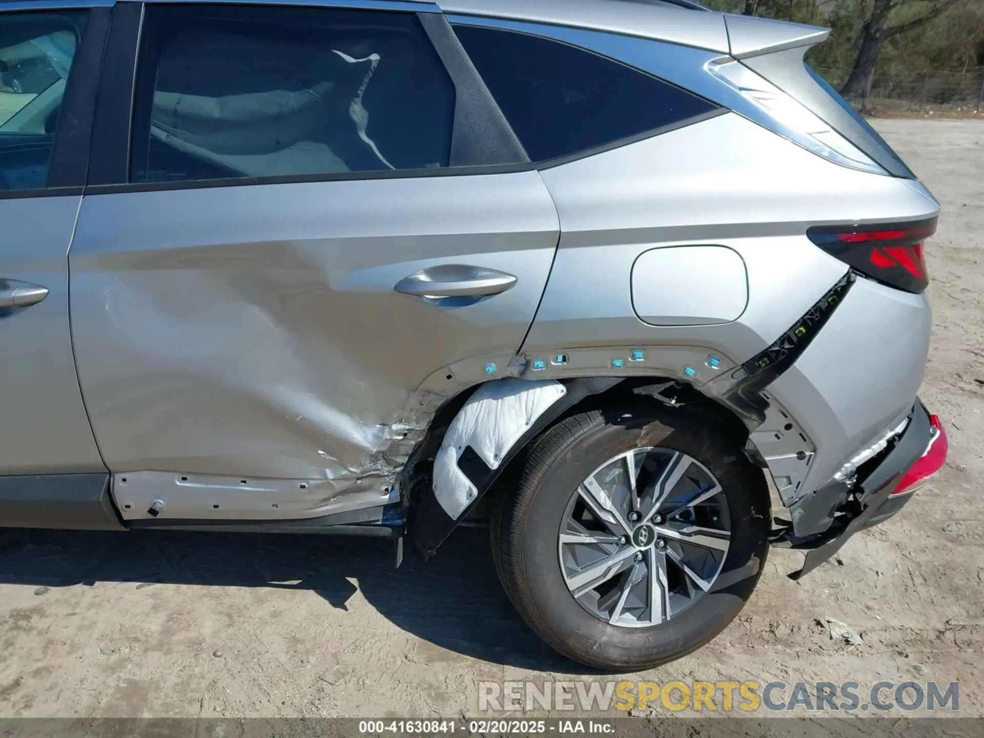 6 Photograph of a damaged car KM8JBCD14RU218673 HYUNDAI TUCSON HYBRID 2024