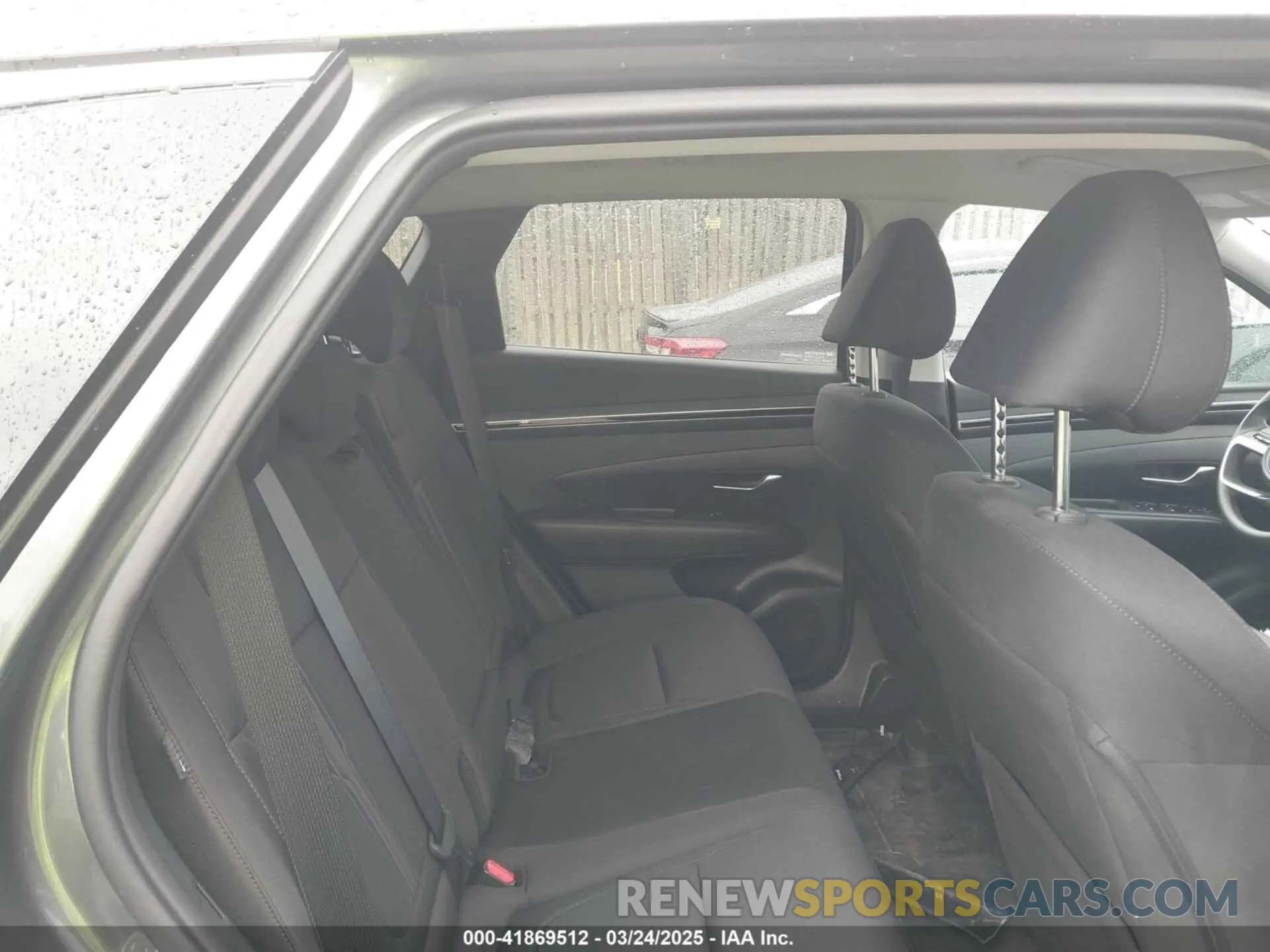 8 Photograph of a damaged car KM8JBCD16RU215273 HYUNDAI TUCSON HYBRID 2024