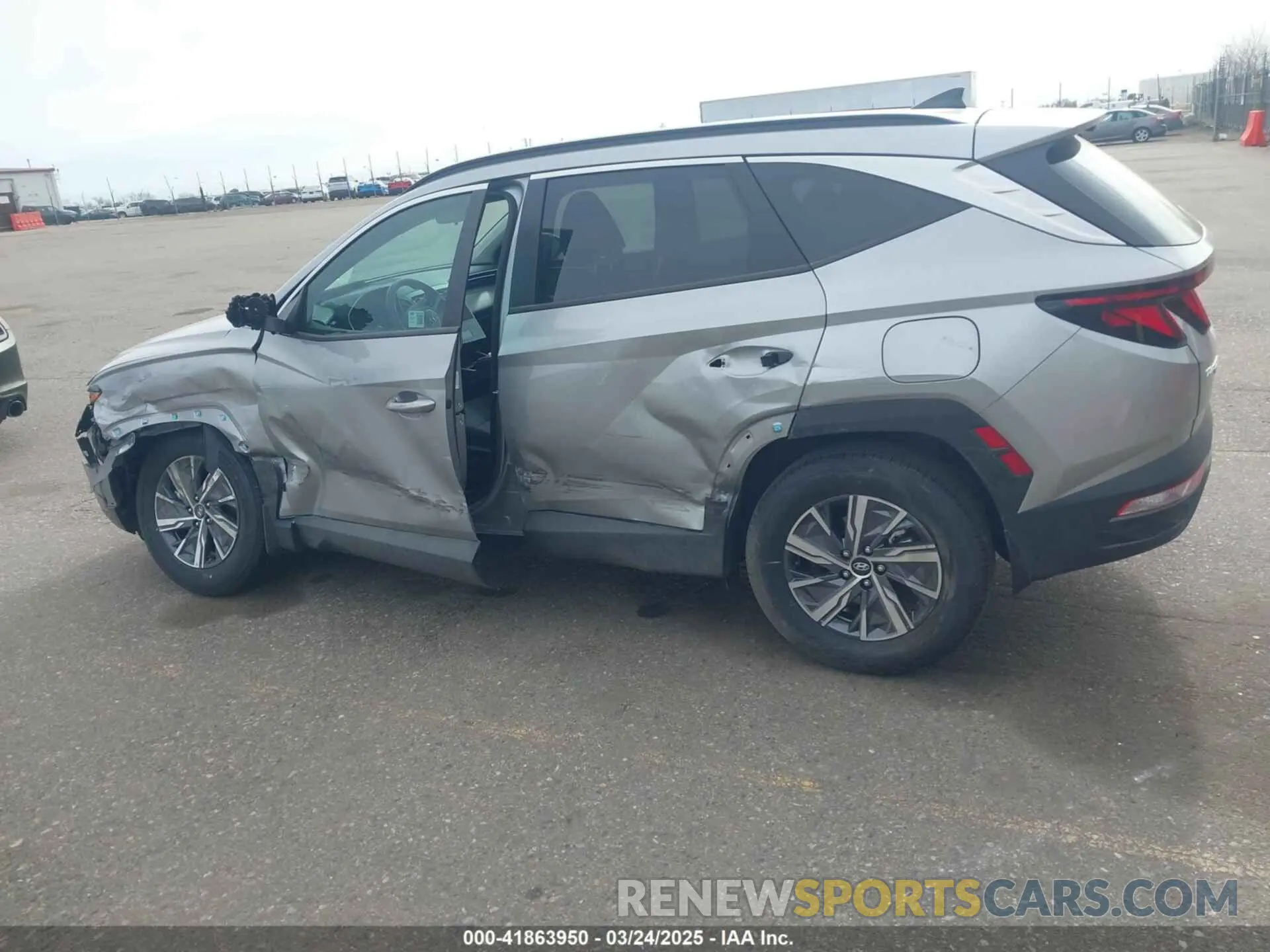 14 Photograph of a damaged car KM8JBCD17RU195387 HYUNDAI TUCSON HYBRID 2024
