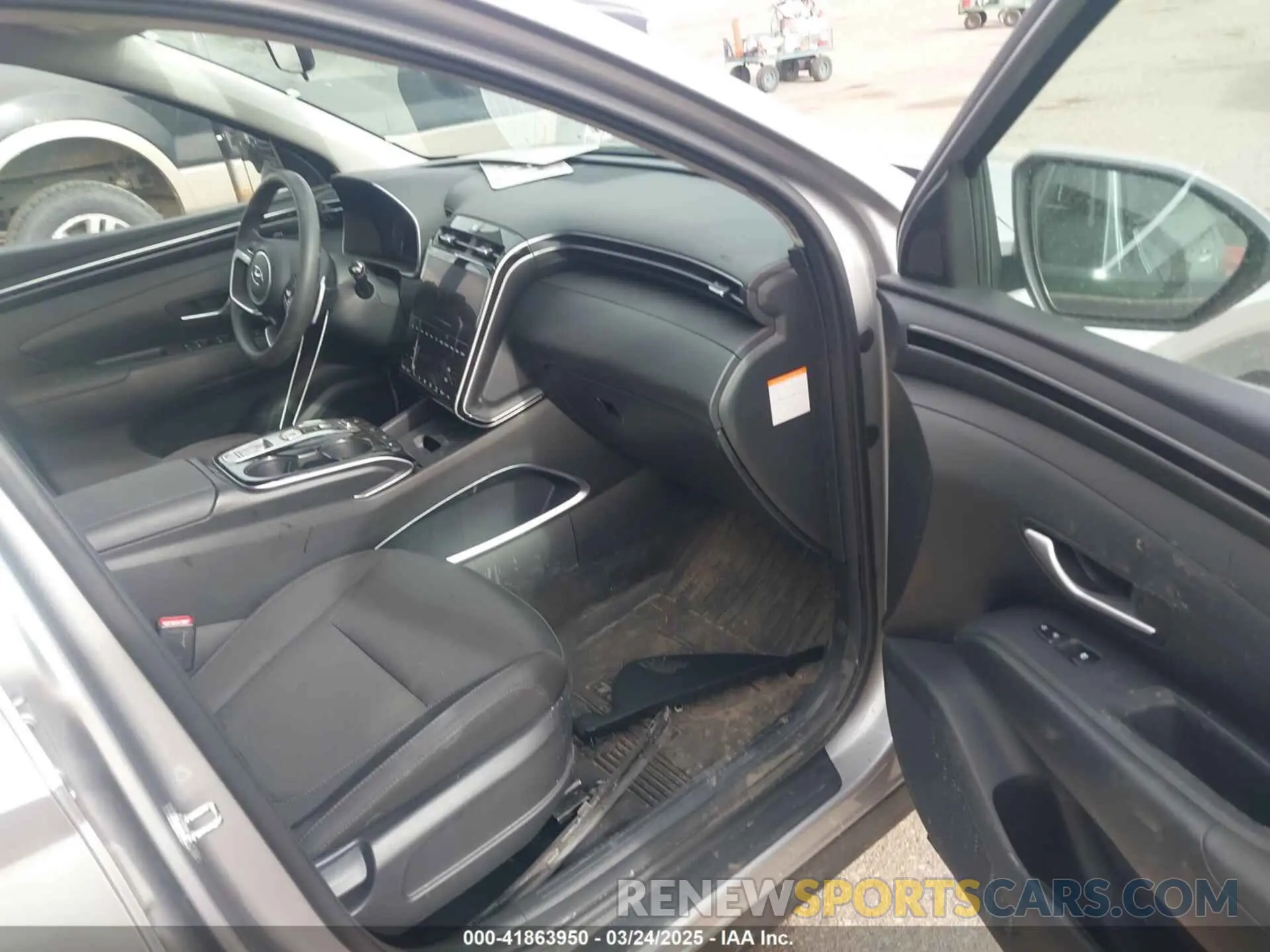 5 Photograph of a damaged car KM8JBCD17RU195387 HYUNDAI TUCSON HYBRID 2024
