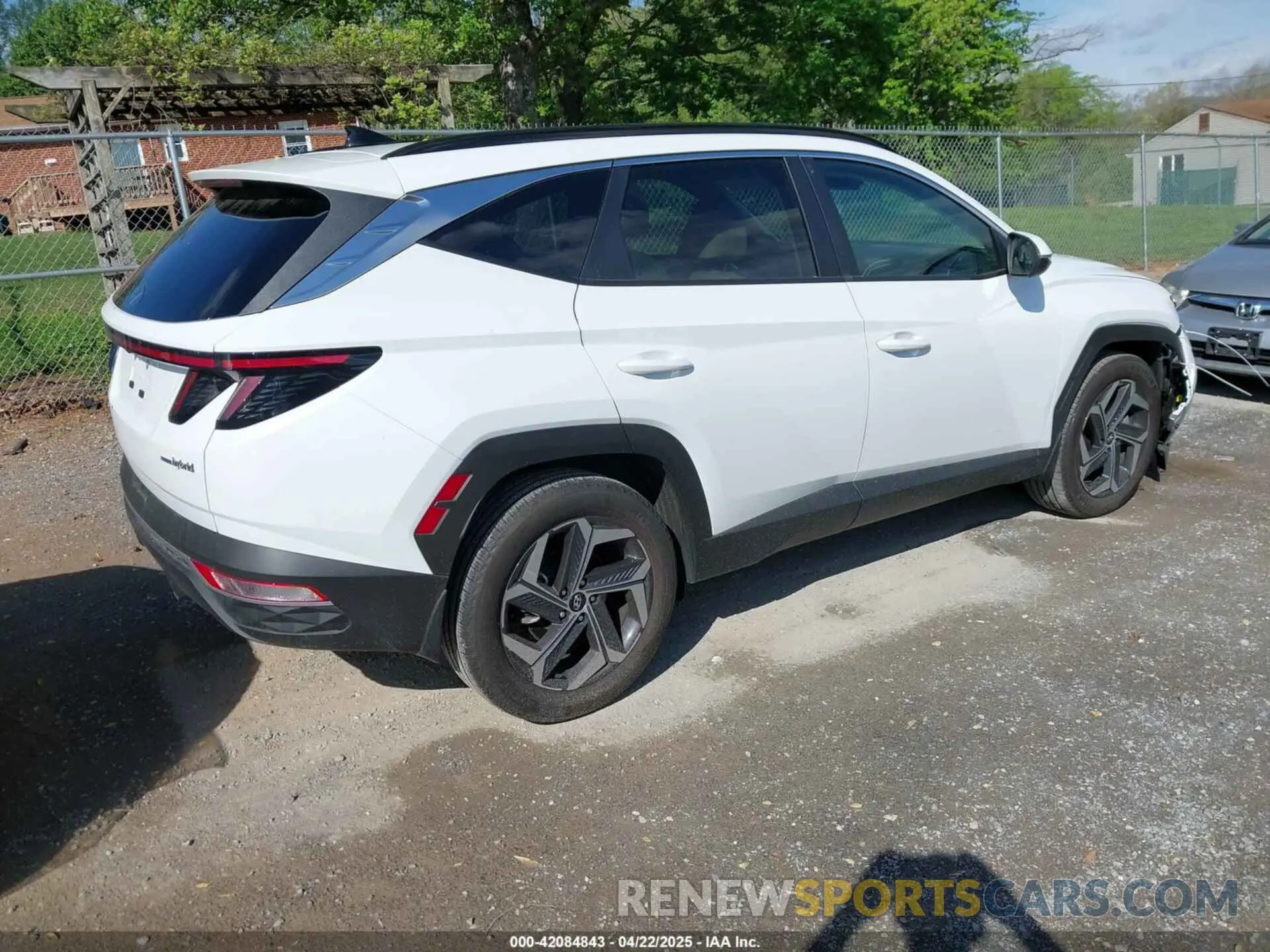 4 Photograph of a damaged car KM8JCCD11RU163872 HYUNDAI TUCSON HYBRID 2024