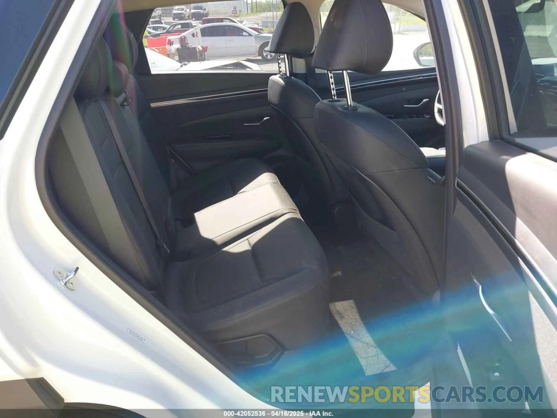 8 Photograph of a damaged car KM8JCCD15RU236161 HYUNDAI TUCSON HYBRID 2024