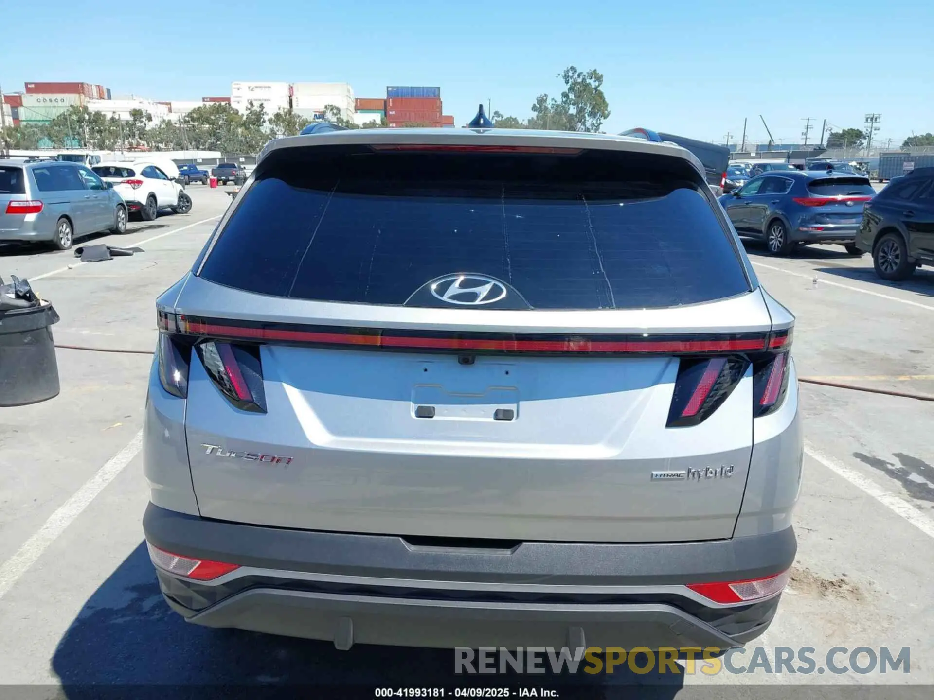 16 Фотография поврежденного автомобиля KM8JCCD16RU157257 HYUNDAI TUCSON HYBRID 2024
