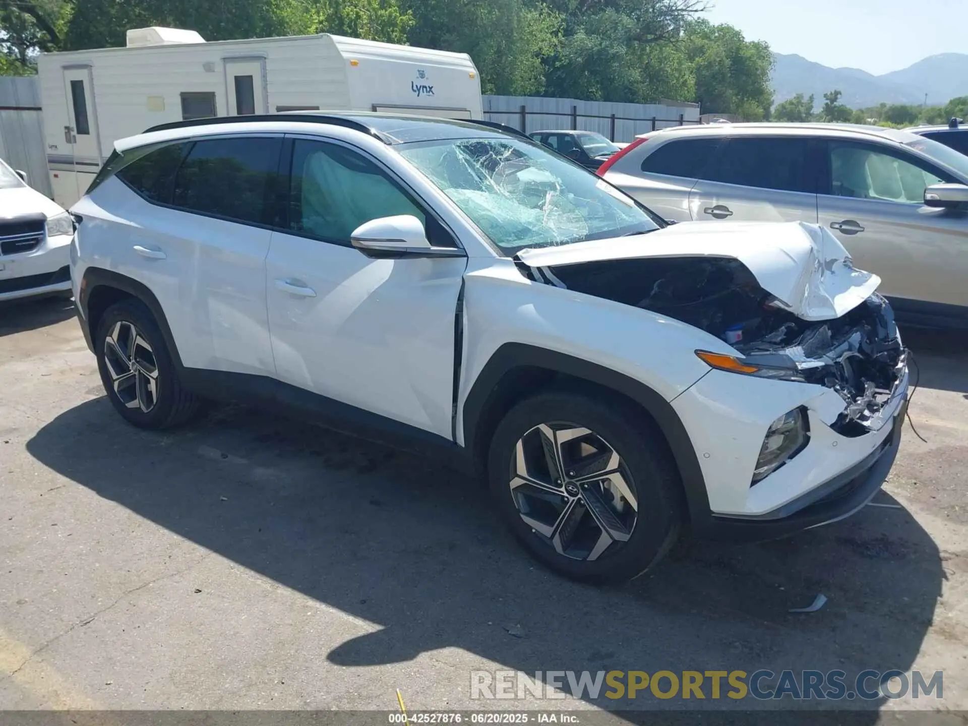 1 Photograph of a damaged car KM8JECD14RU234606 HYUNDAI TUCSON HYBRID 2024