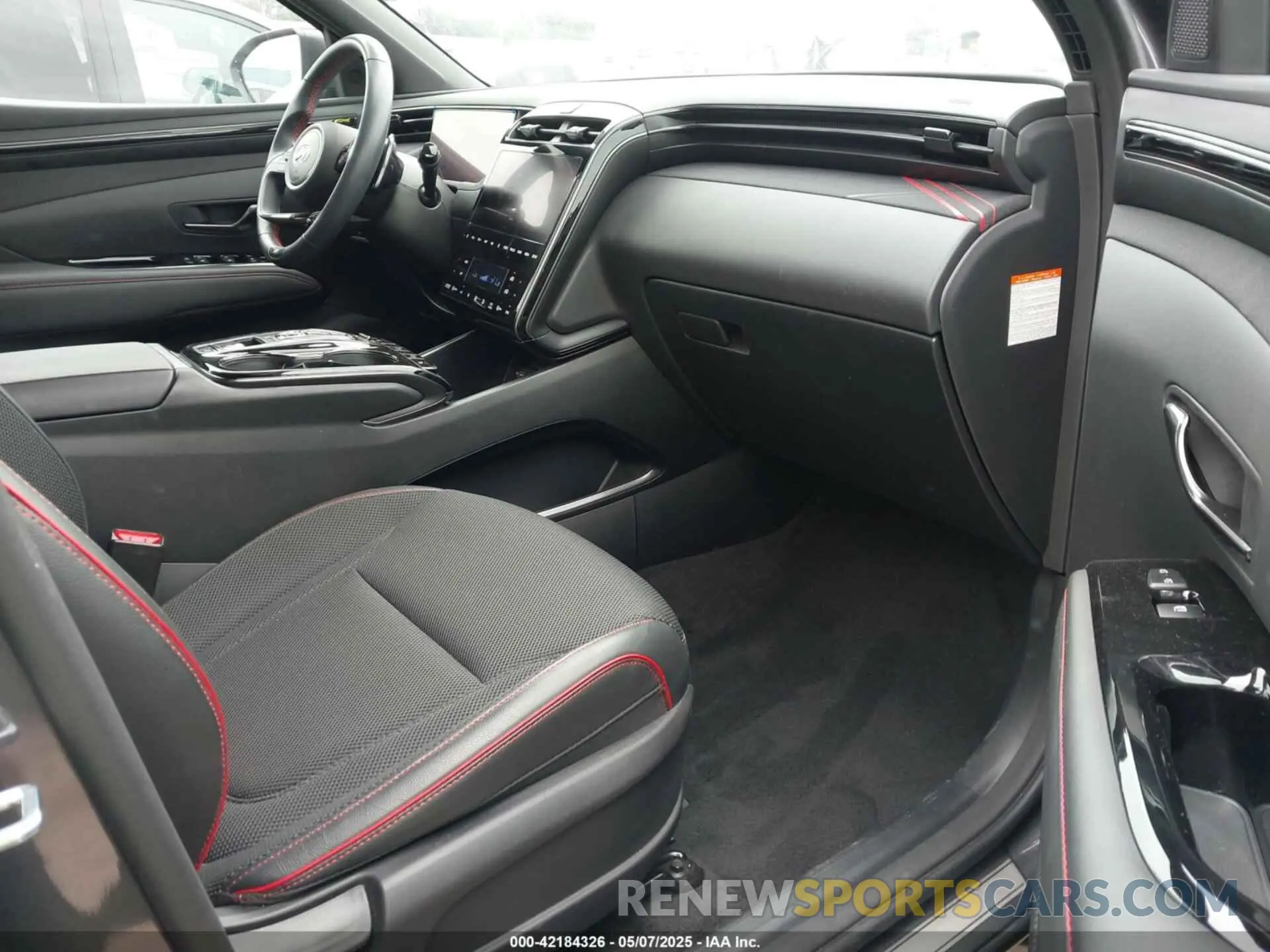 5 Фотография поврежденного автомобиля KM8JFCD10RU145581 HYUNDAI TUCSON HYBRID 2024