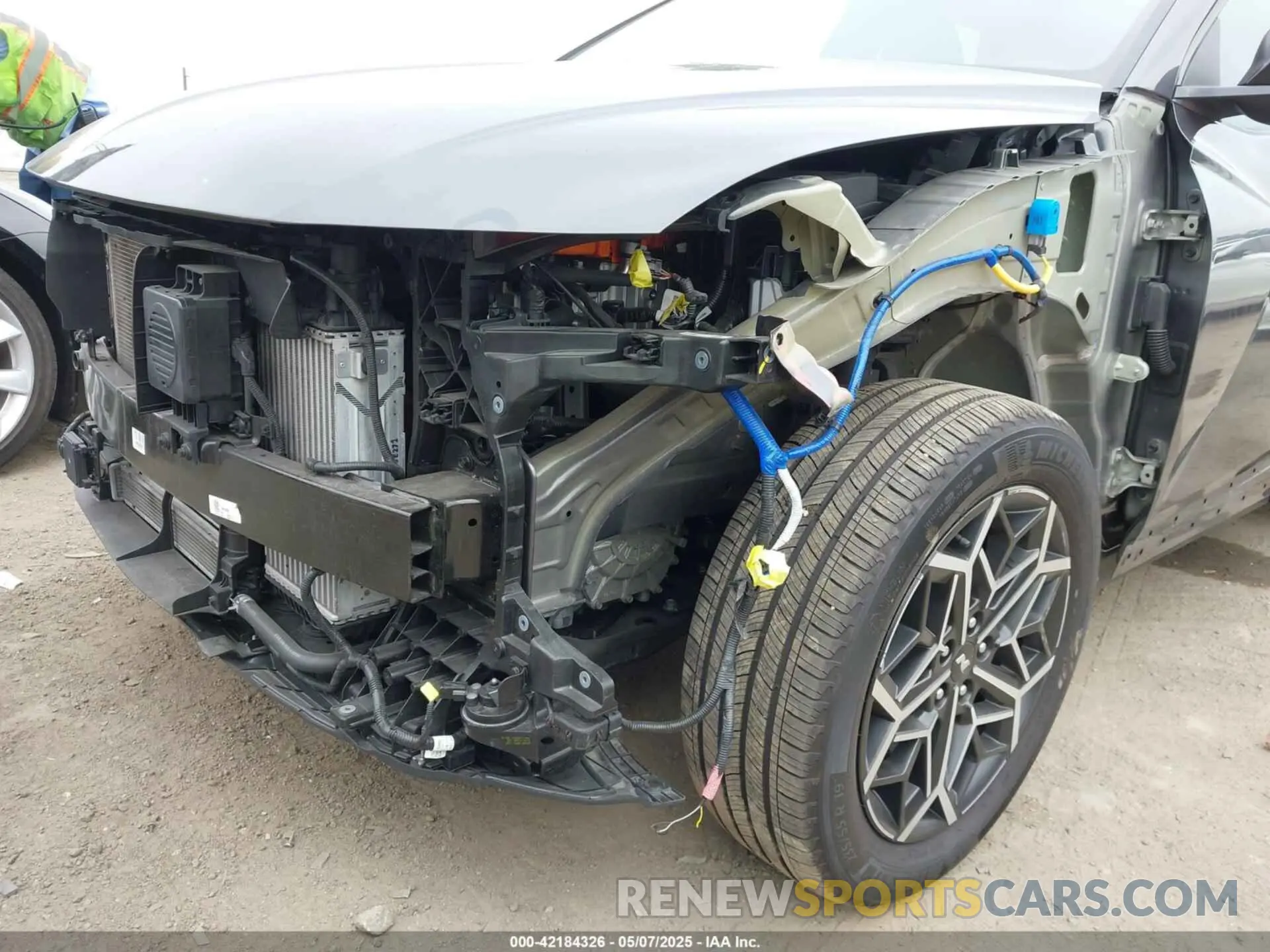 6 Фотография поврежденного автомобиля KM8JFCD10RU145581 HYUNDAI TUCSON HYBRID 2024