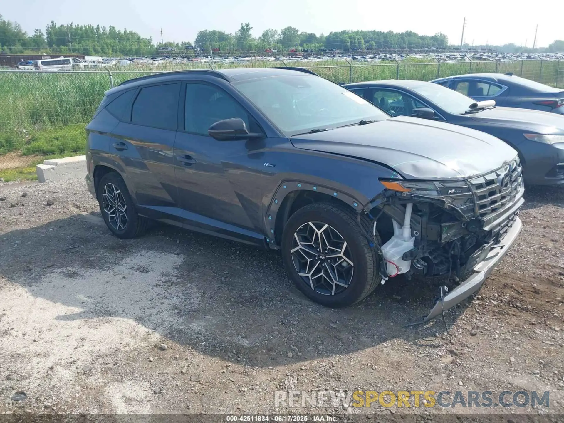 1 Photograph of a damaged car KM8JFCD19RU156109 HYUNDAI TUCSON HYBRID 2024