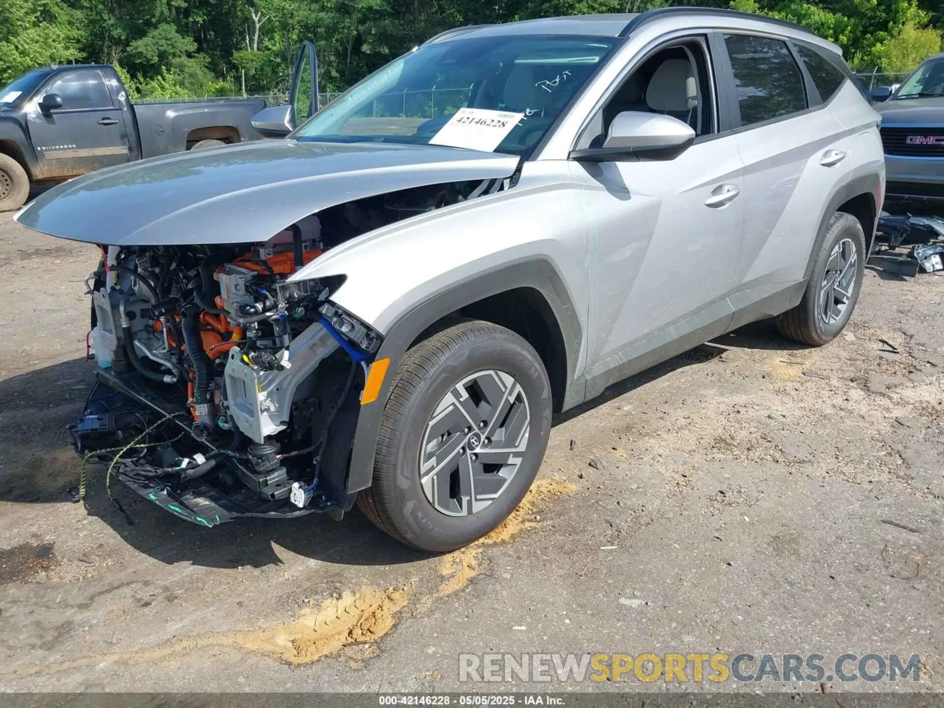 2 Photograph of a damaged car KM8JBDD11SU316426 HYUNDAI TUCSON HYBRID 2025