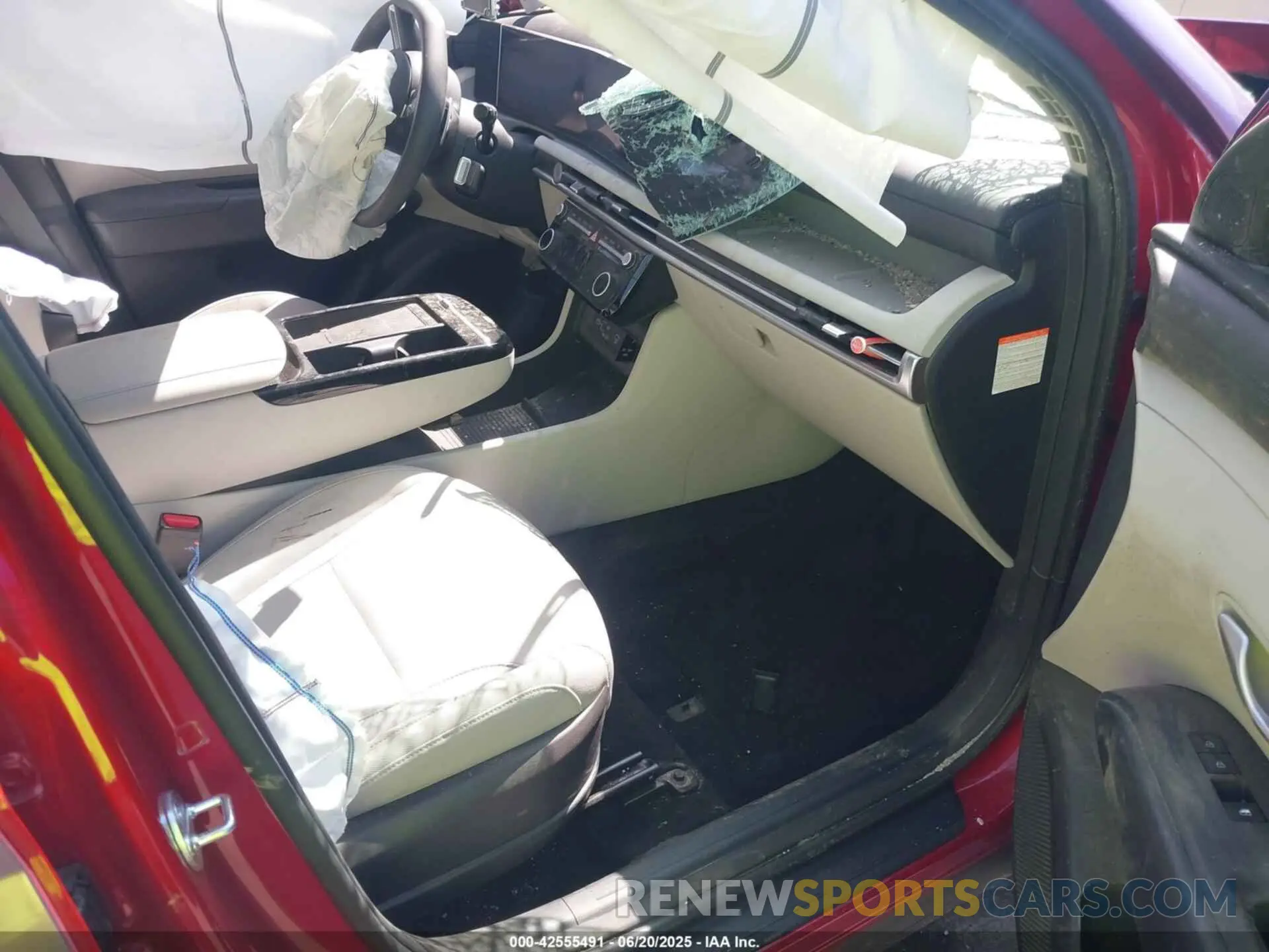 5 Фотография поврежденного автомобиля KM8JBDD16SU273699 HYUNDAI TUCSON HYBRID 2025