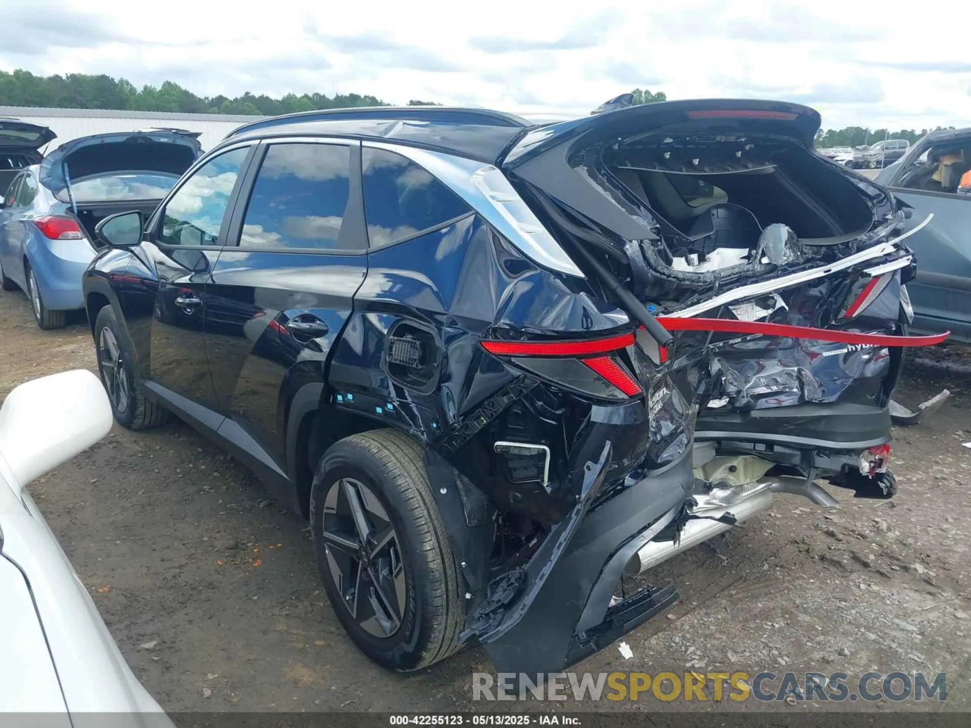 3 Photograph of a damaged car KM8JCDD1XSU323680 HYUNDAI TUCSON HYBRID 2025