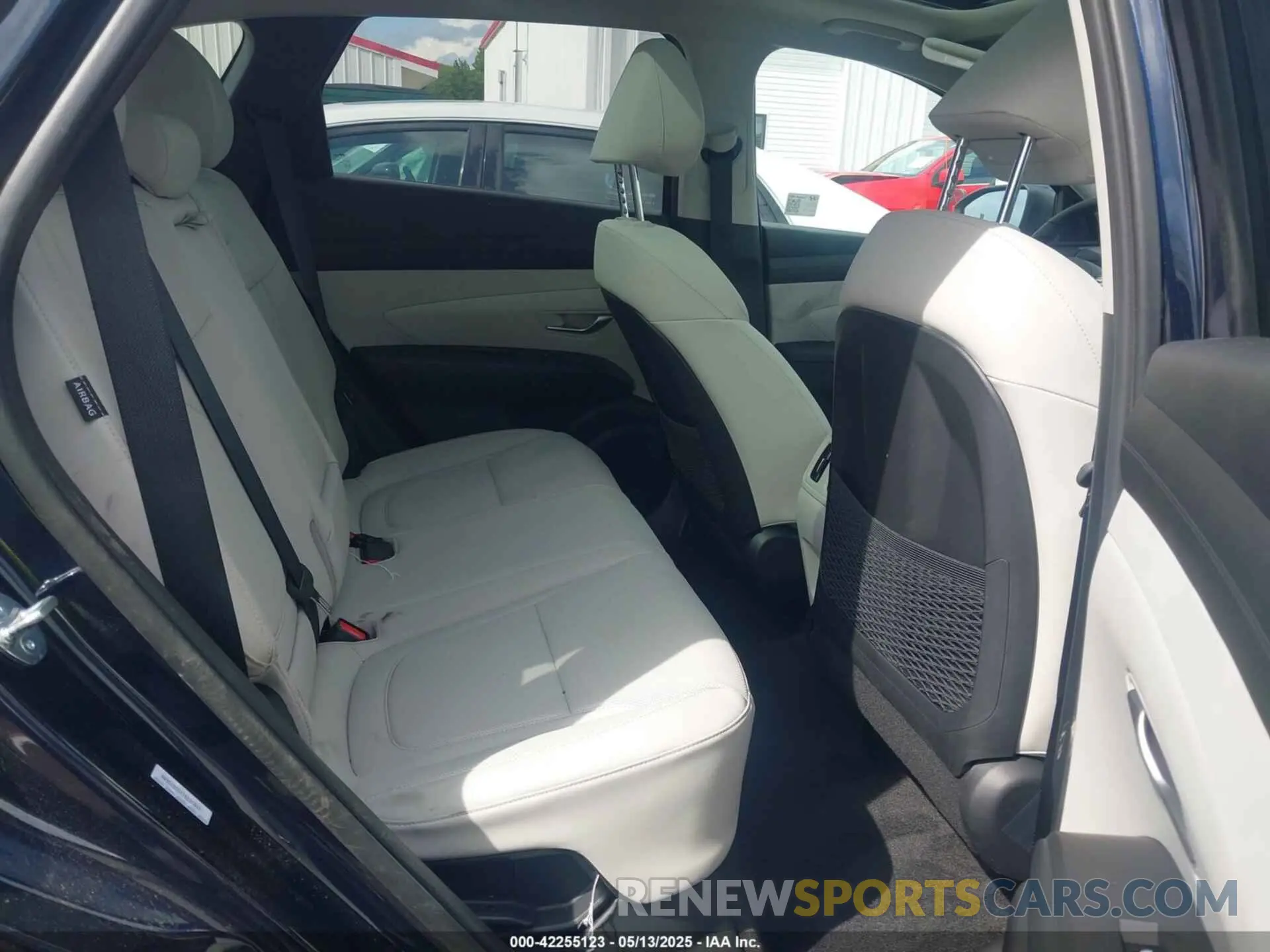 8 Photograph of a damaged car KM8JCDD1XSU323680 HYUNDAI TUCSON HYBRID 2025