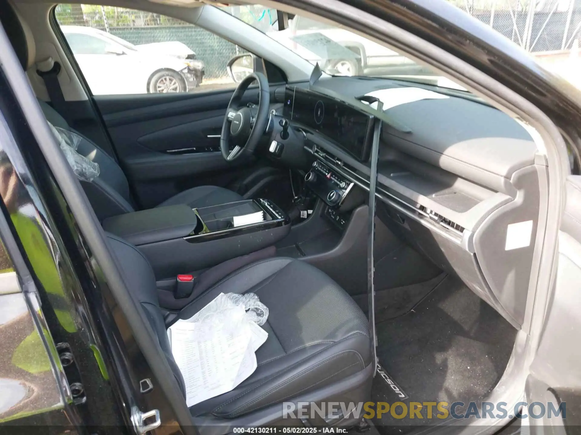5 Photograph of a damaged car KM8JEDD10SU252967 HYUNDAI TUCSON HYBRID 2025