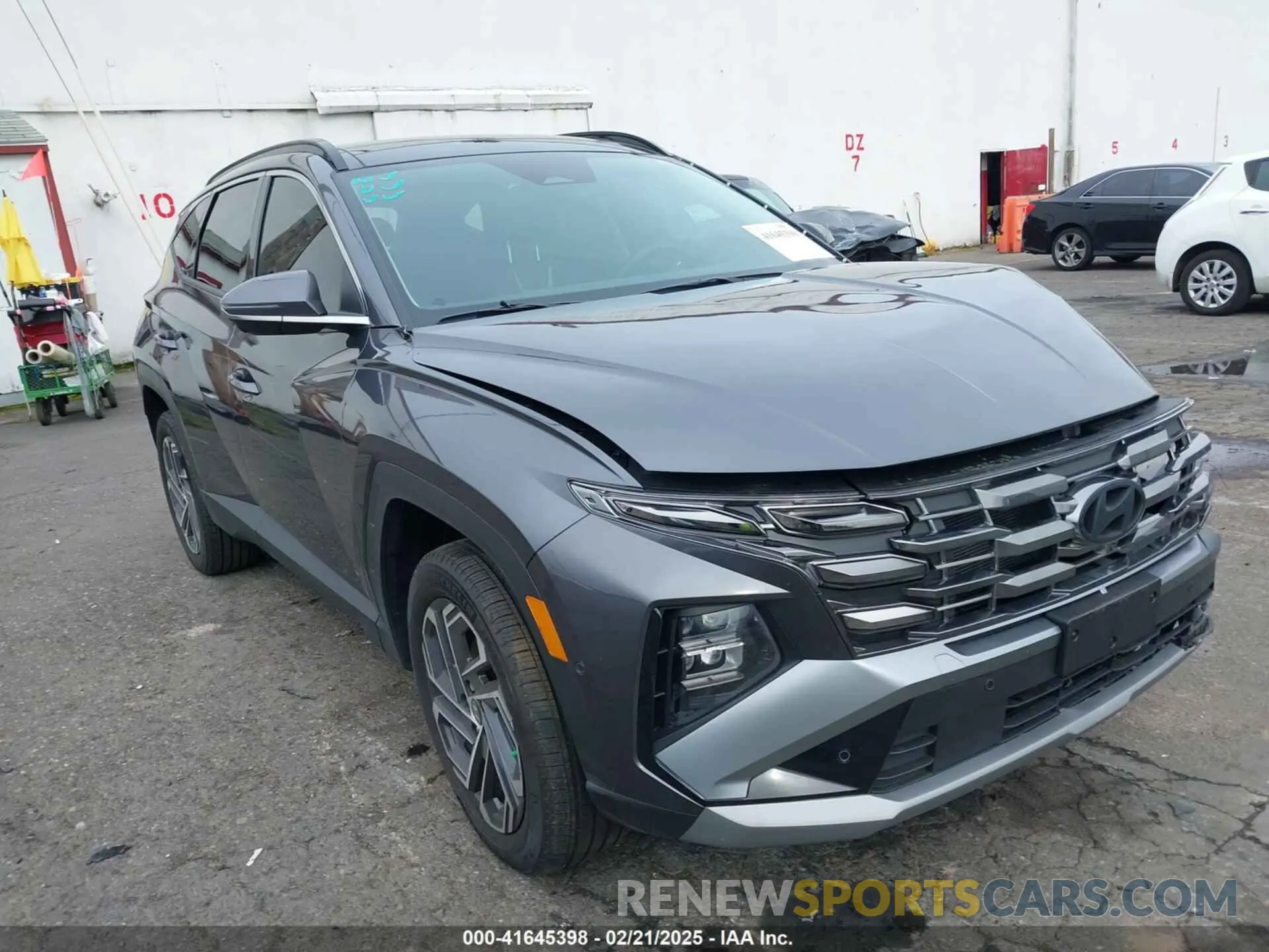 1 Фотография поврежденного автомобиля KM8JEDD18SU260671 HYUNDAI TUCSON HYBRID 2025